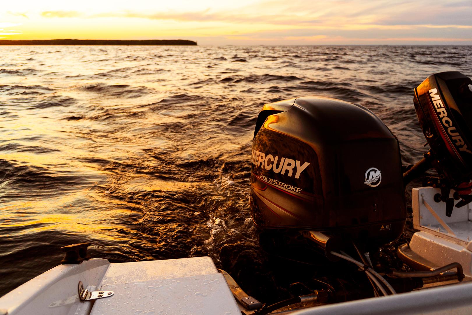 Outboard motor break-in service
