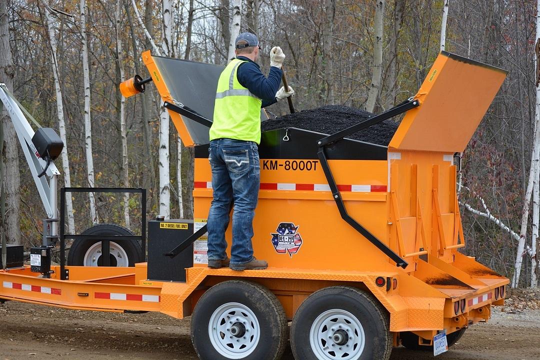 Streamlining Asphalt Repair: The Efficiency of Hotbox Trailers