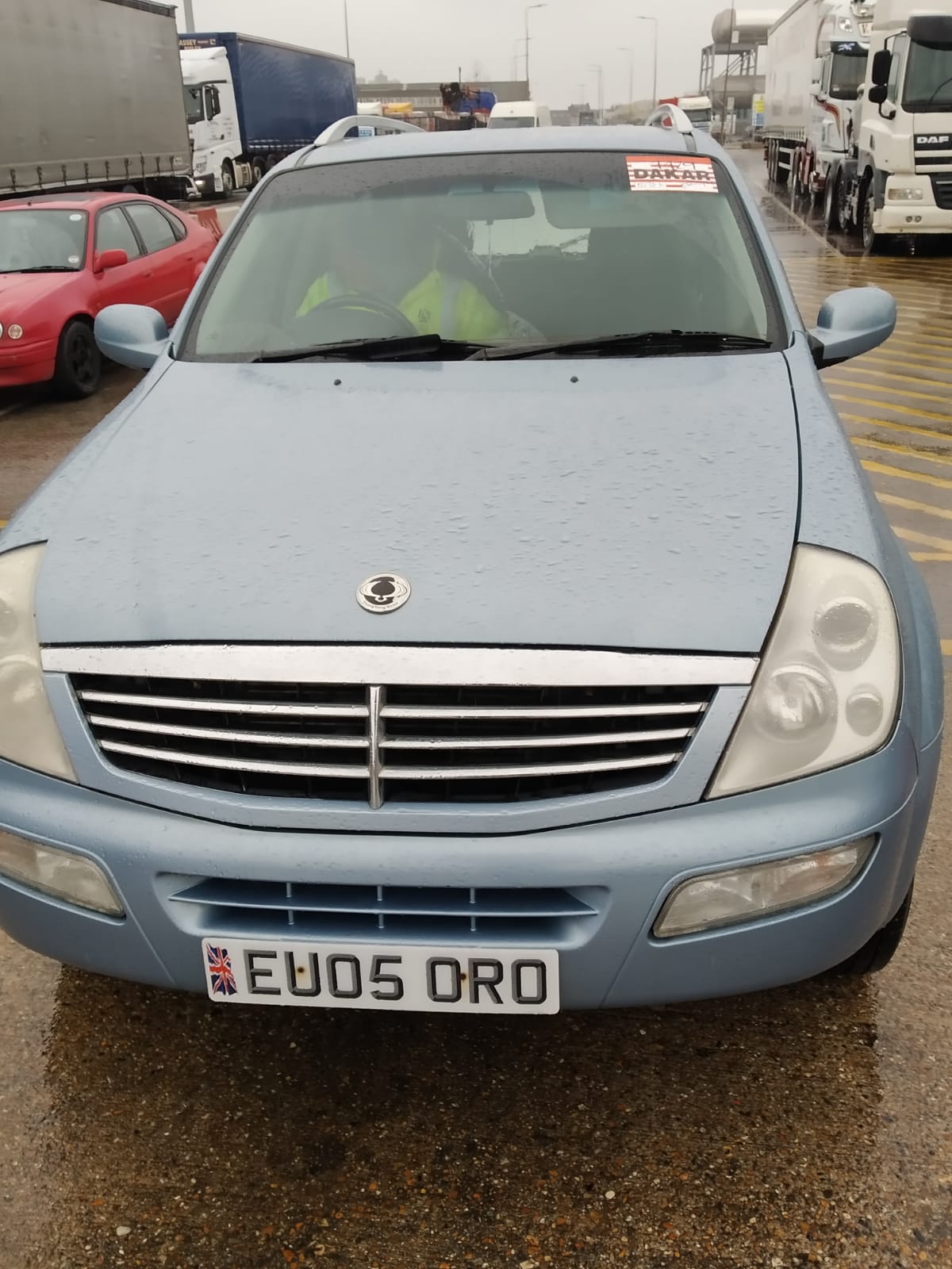 Shipping to Dakar - Senegal in transit to Guinea Bissau