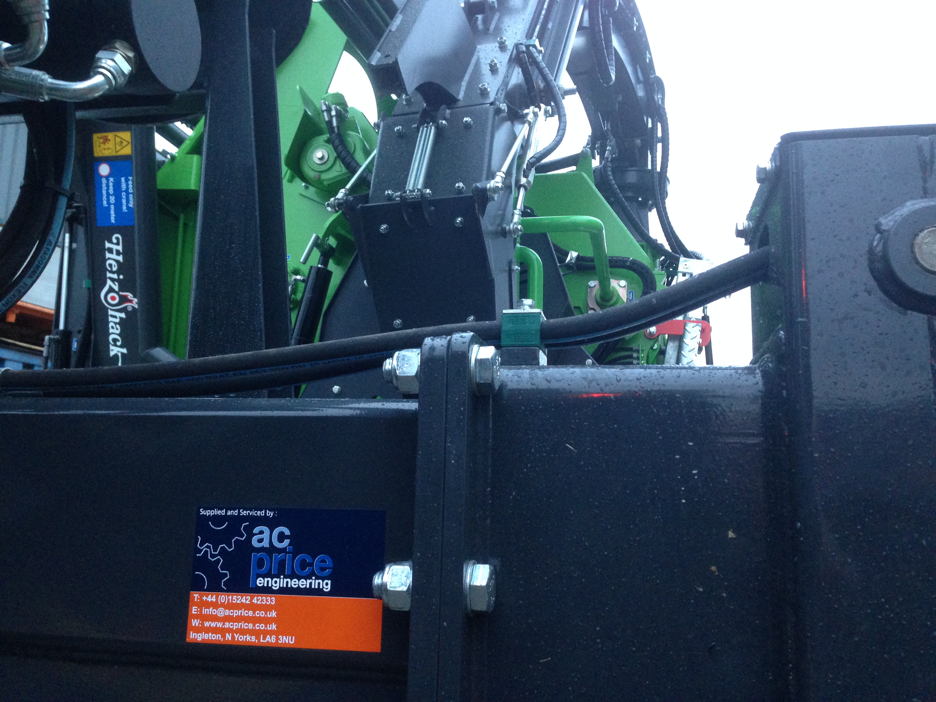 HM14-860 HEIZOHACK WOODCHIPPER