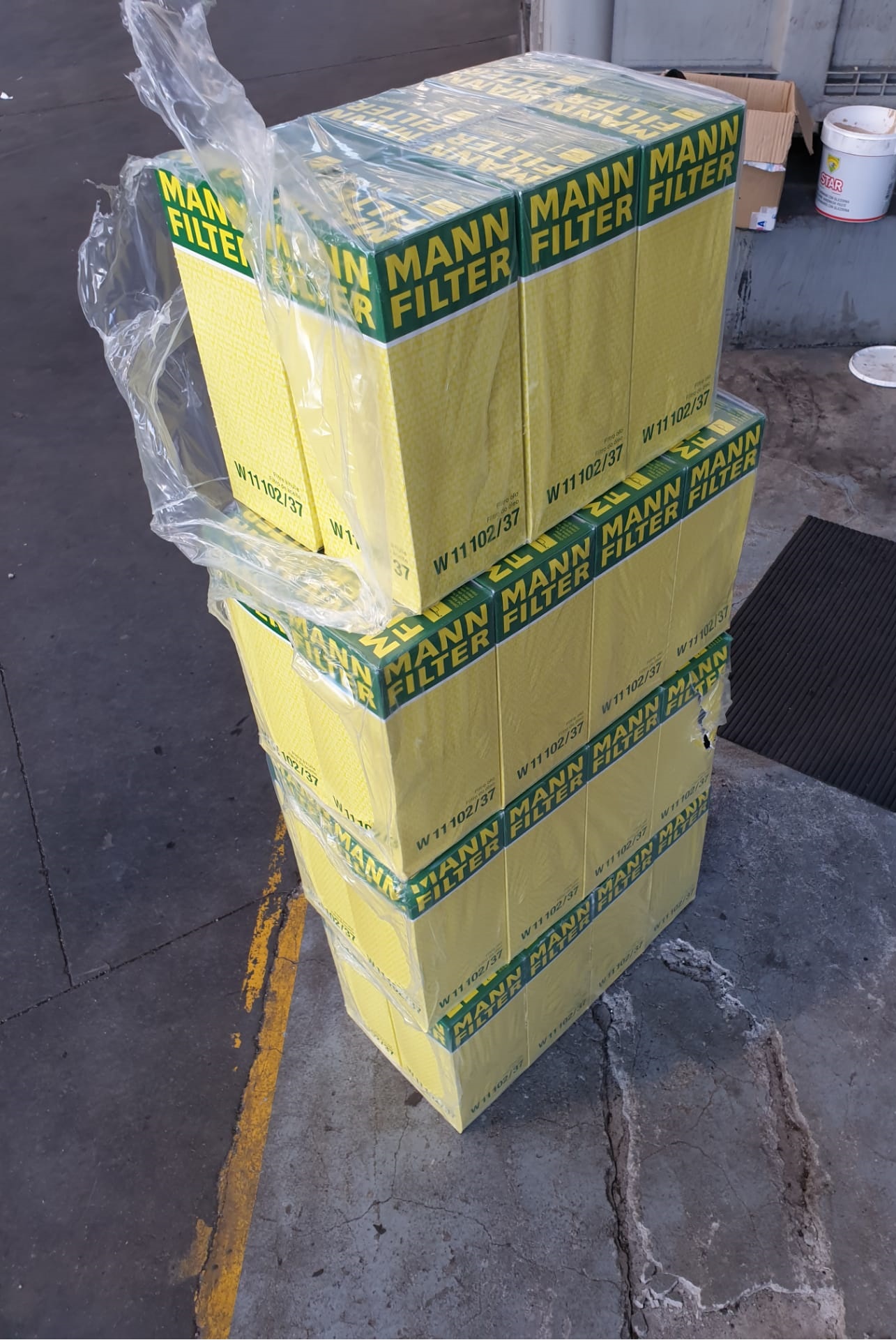 Brand new filters for one of our customers in Nigeria. We do sell truck parts by order.