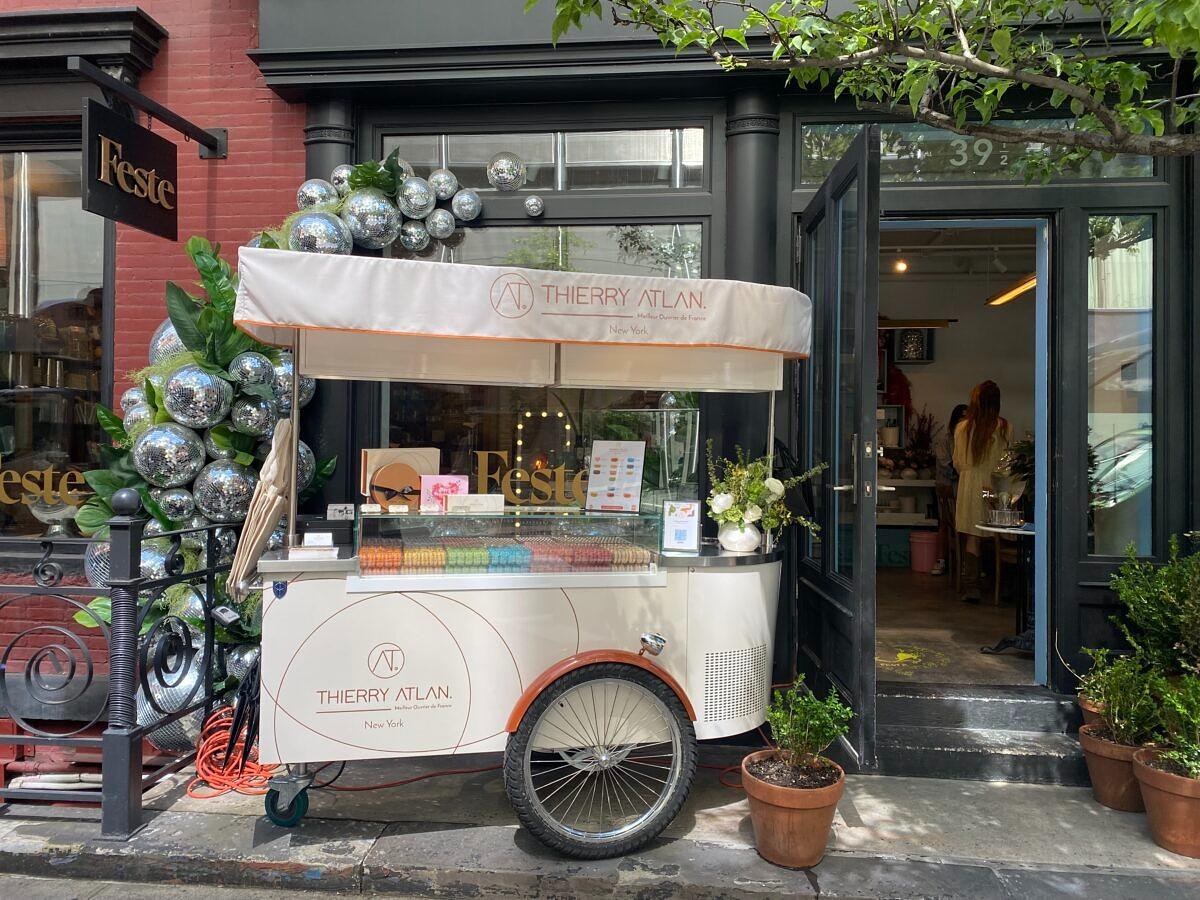 These vintage luxury food carts are real MASTERPIECES!