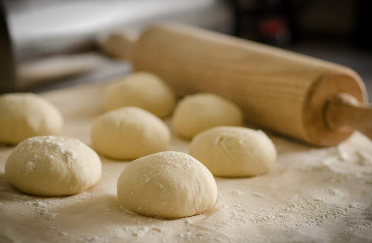 Tips for a top pizza restaurant: how to make a great pizza dough using the biga?