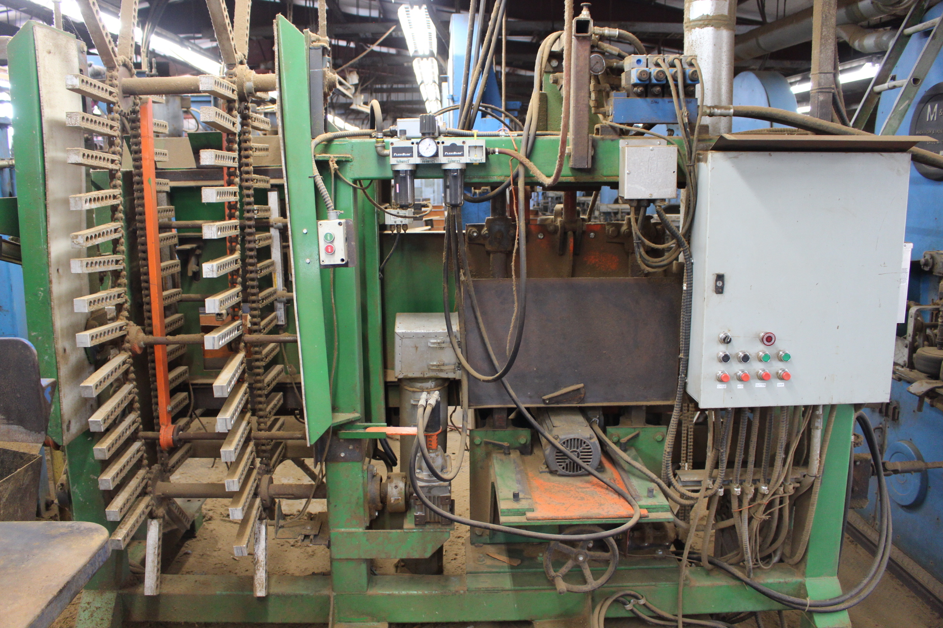 PAST AUCTION- SILVER CREEK PREMIUM PRODUCTS & MISSION SHAKE & SHINGLES 