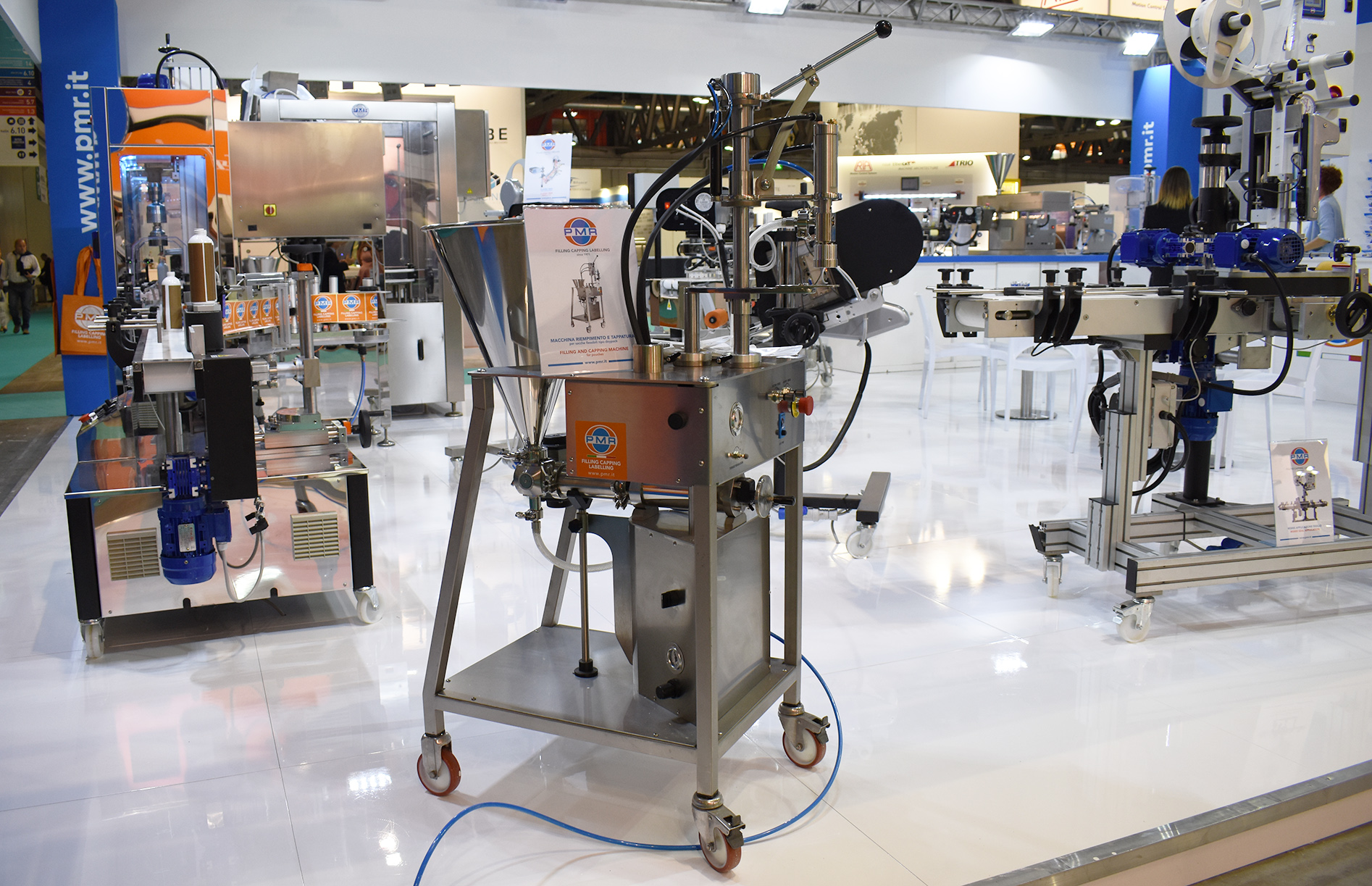 PMR a IPACK-IMA 2018: Protagonista nelle soluzioni di Riempimento, Tappatura ed Etichettatura