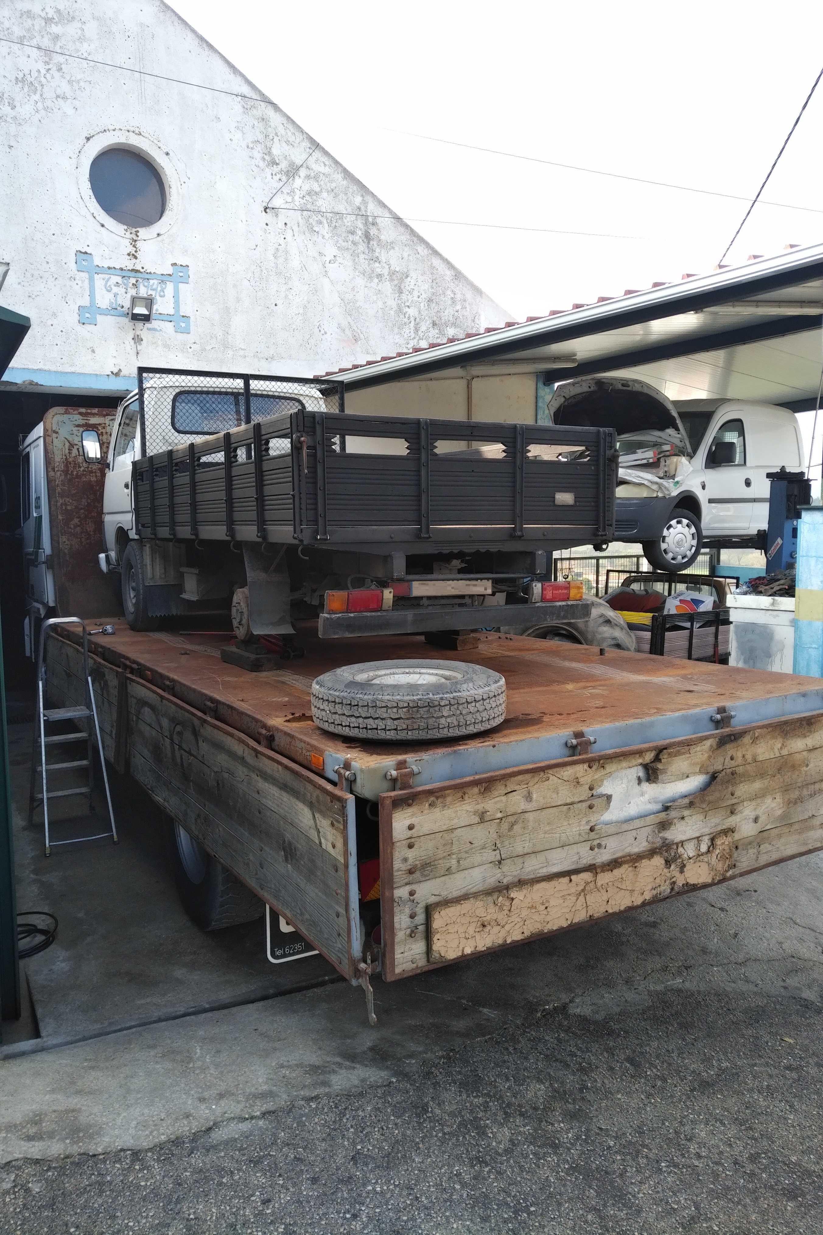 Transport & Shipping to Lagos - Nigeria.