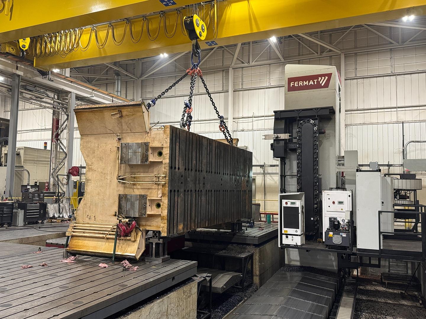 1800 Komatsu Transfer Press Bed & Slide