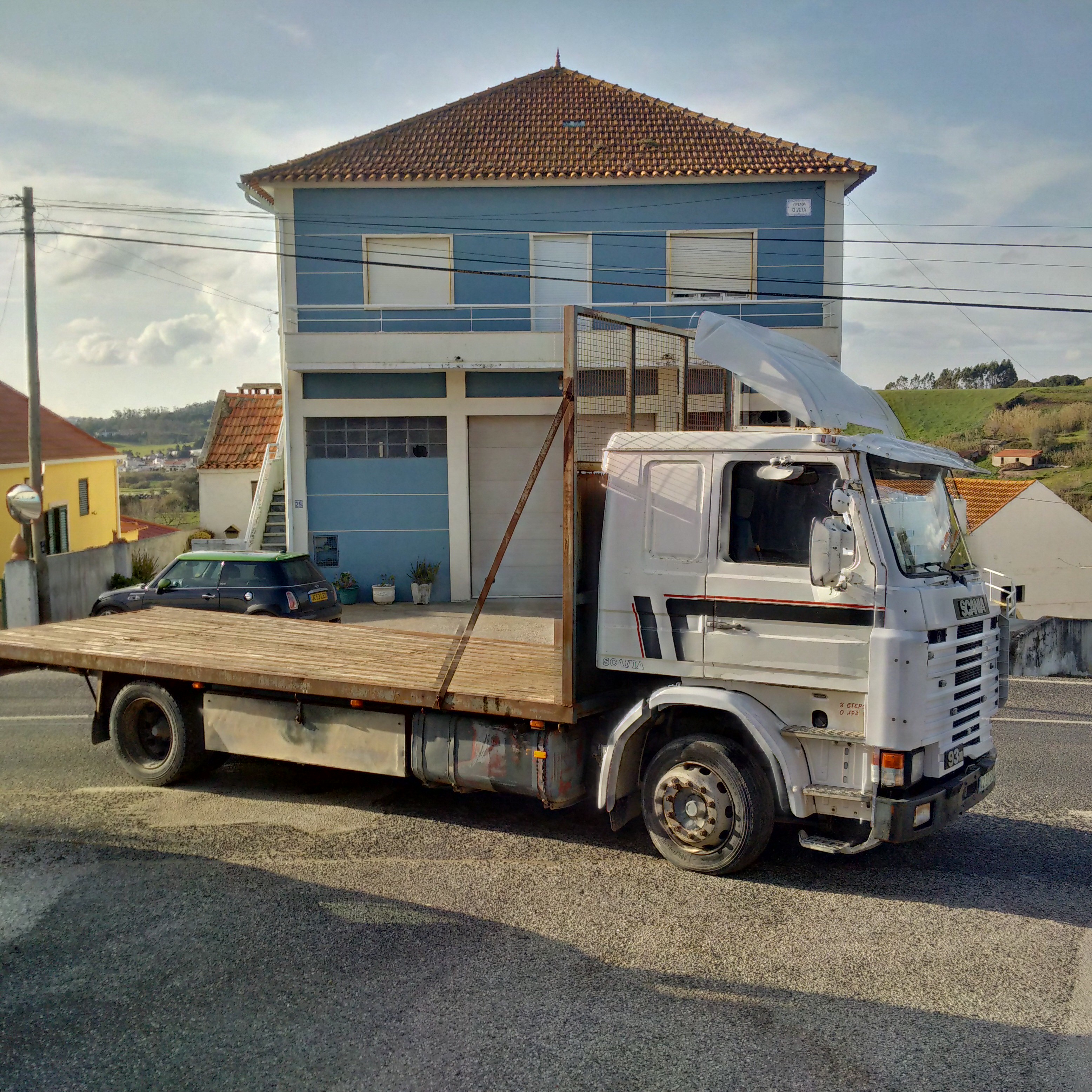 Delivery to port. Destination Lagos - Nigeria.