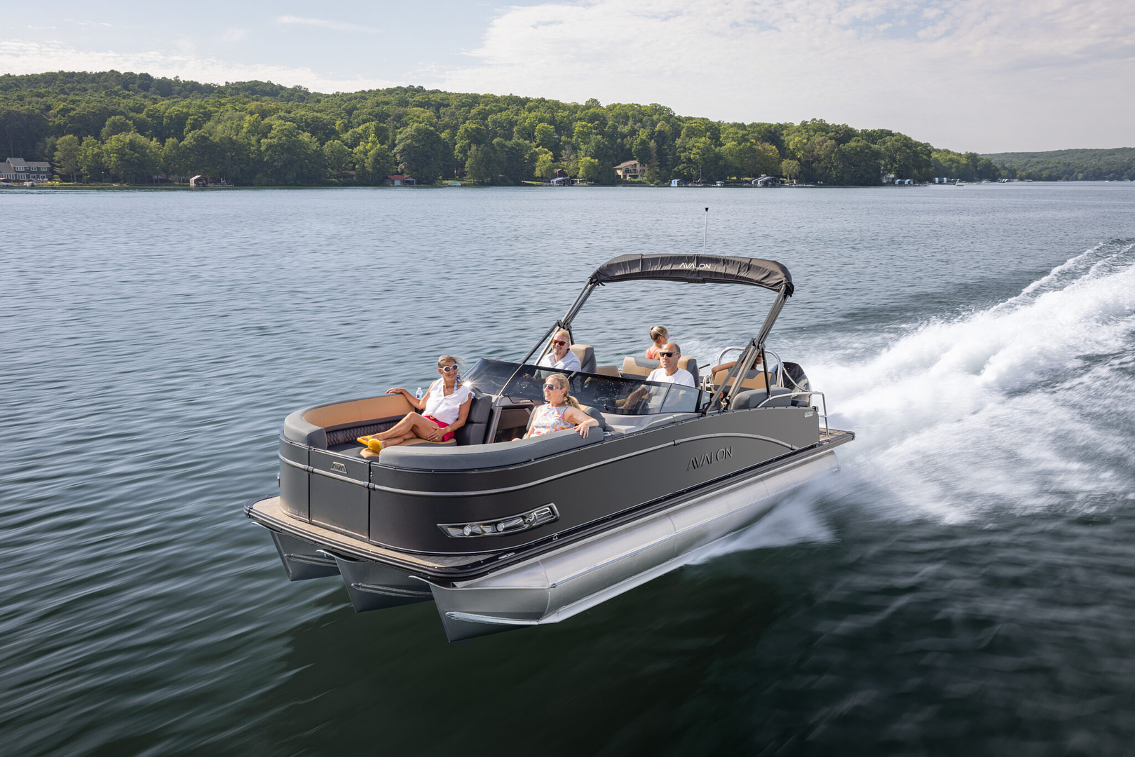 Seasonal boat valet service on Lake Cumberland
