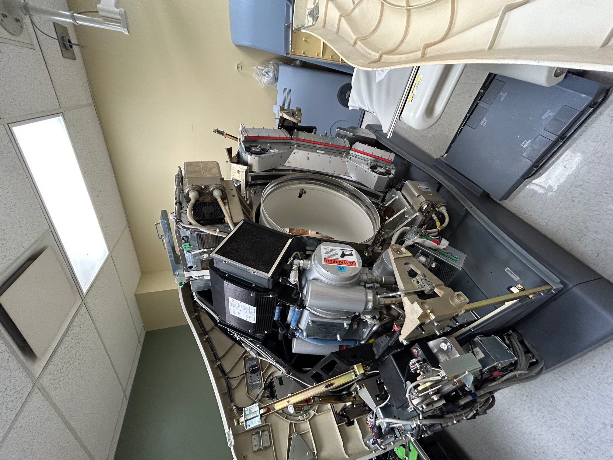 CT Scanner De-Install & Removal