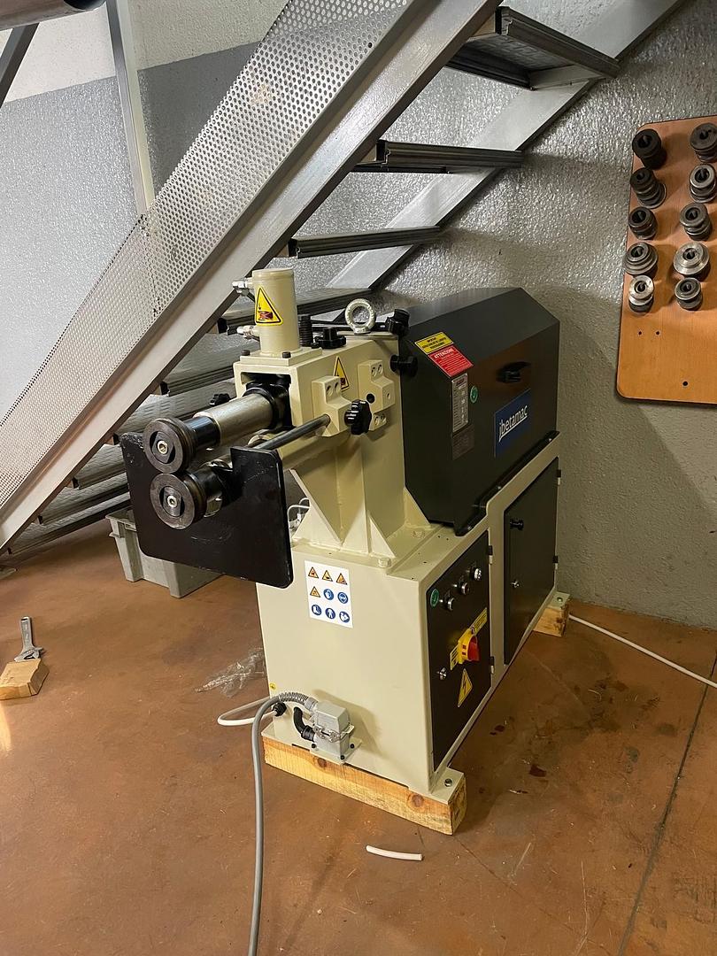 BORDATRICE PER LAMIERA 