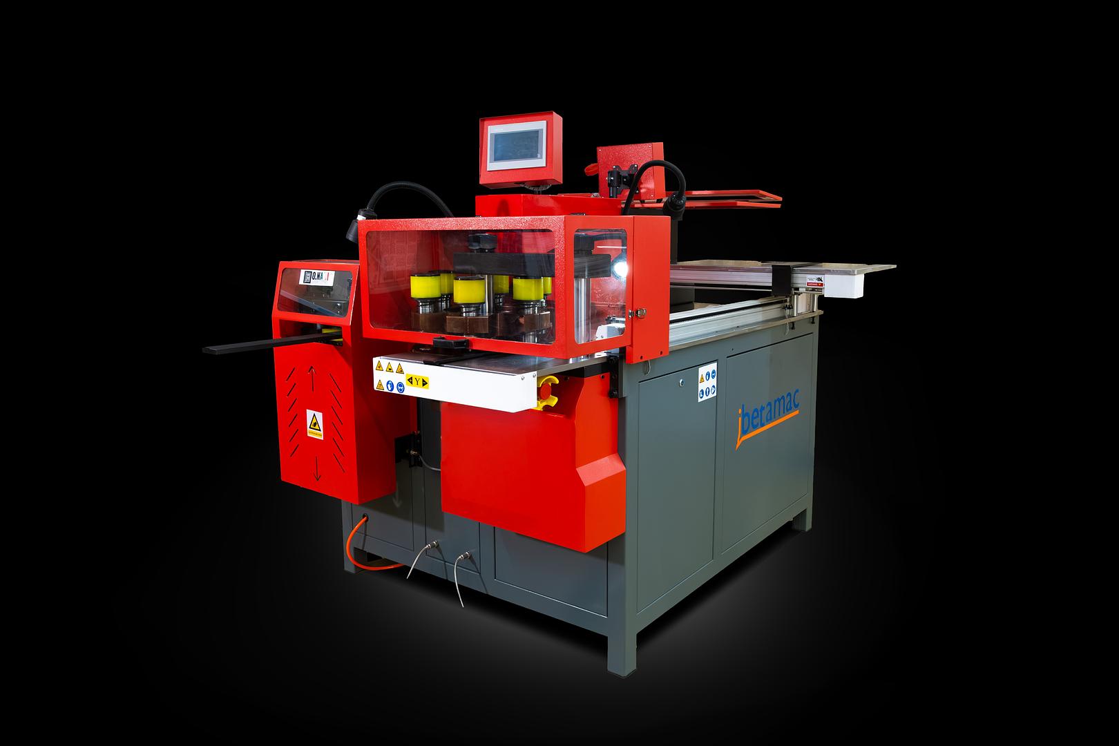 MACCHINA LAVORAZIONE BARRE IN RAME TAGLIO PUNZONATURA PIEGATURA RAME IBETAMAC 4.0