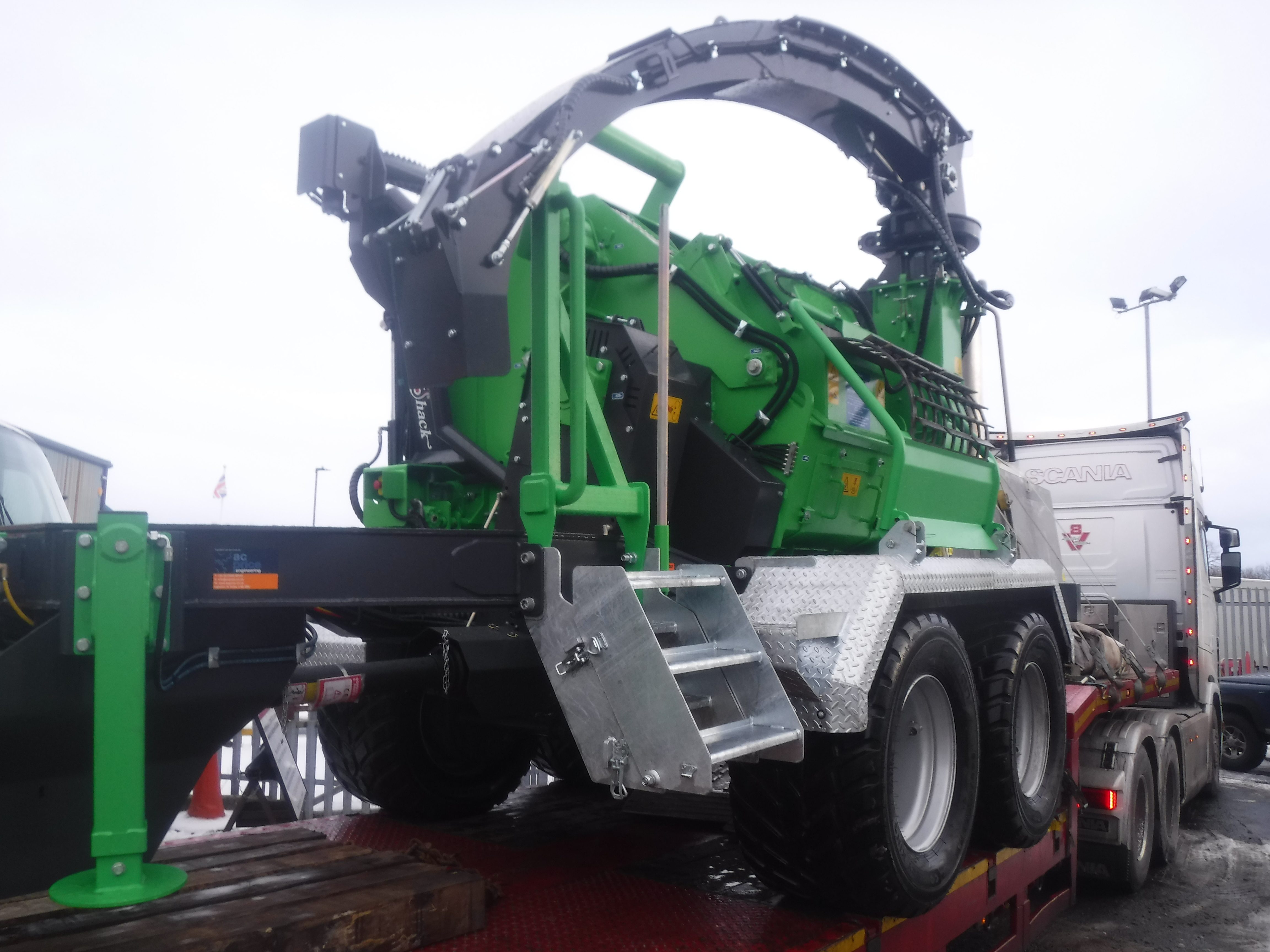Heizohack chipper built to specification