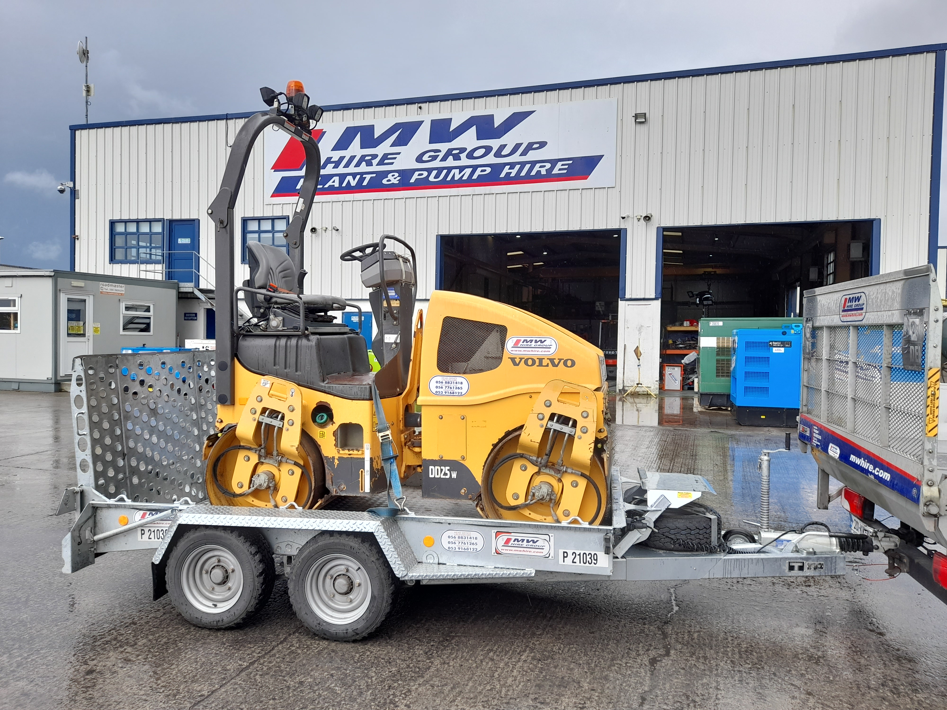 Ex Rental Volvo DD25w Roller SOLD... to a customer in Tipperary 