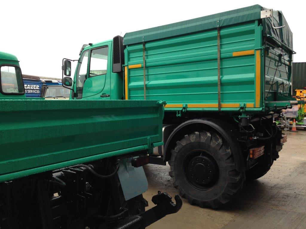 UNIMOGS 30 YEARS APART 200HP GAIN