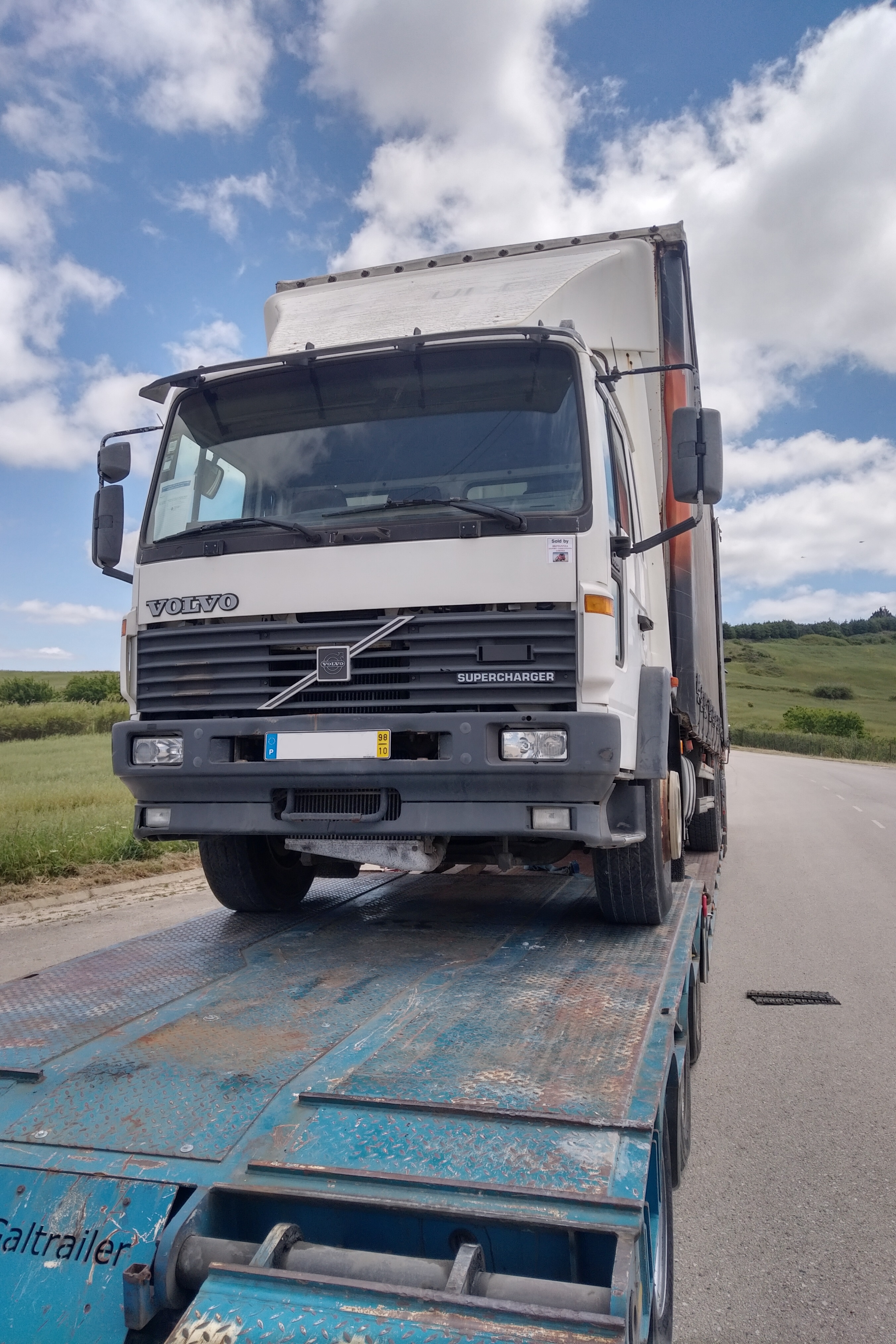 Transport & Delivery to Leixoes Docks - Portugal. Shipping to Lagos - Nigeria.