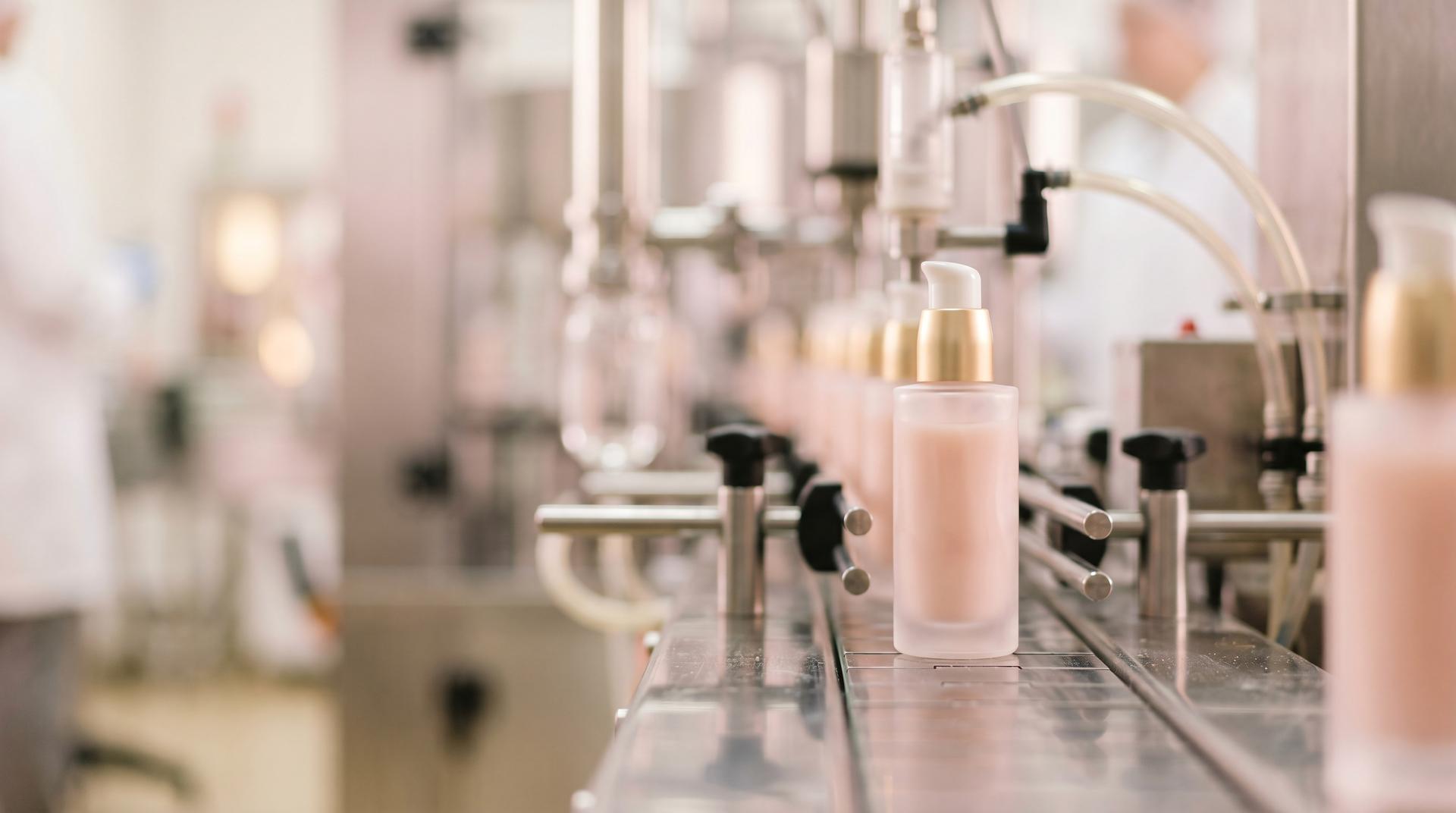 Cosmetics manufacturing equipment