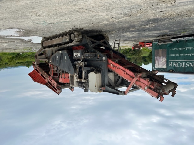 Another insight on what we do at DQS - Purchased machine in poor working condition, brought it in and stripped it down, repaired and replaced worn and broken components. Checked tolerances in bushes  shafts & bearings. Ran machine for 20hrs to ensure it was operating as it should. Painted it up and Sold on. Machine shipped to USA - Job complete, everyone happy. No job too big, No job too small - Contact Kevin on +353838774292 or kevin@dqs.ie. Here to help 