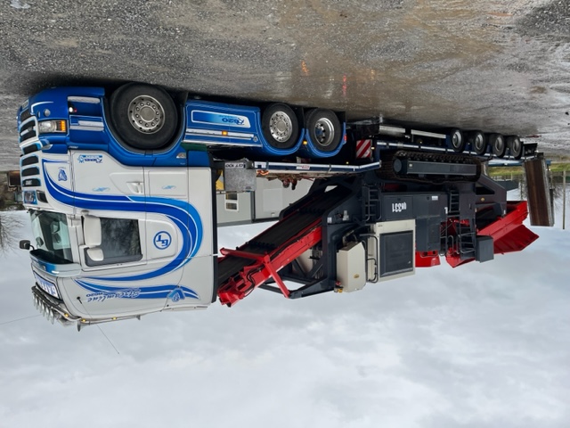 Another insight on what we do at DQS - Purchased machine in poor working condition, brought it in and stripped it down, repaired and replaced worn and broken components. Checked tolerances in bushes  shafts & bearings. Ran machine for 20hrs to ensure it was operating as it should. Painted it up and Sold on. Machine shipped to USA - Job complete, everyone happy. No job too big, No job too small - Contact Kevin on +353838774292 or kevin@dqs.ie. Here to help 