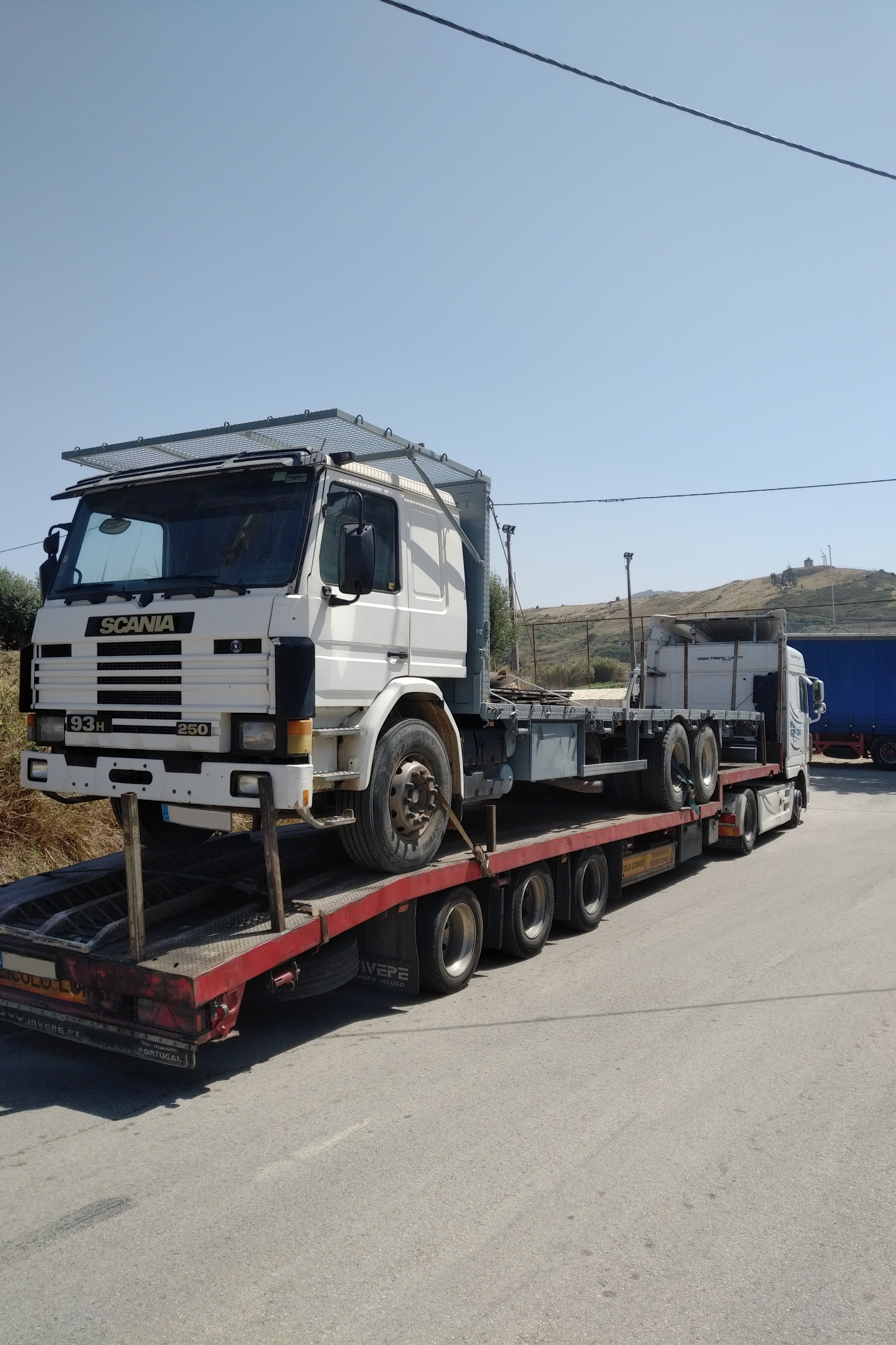 Transport & Delivery.