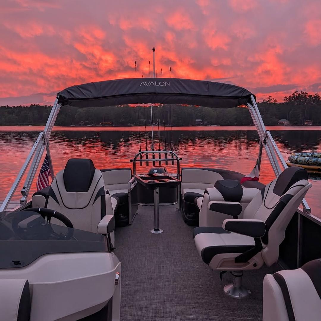 Which Avalon Pontoon Is Right for Your Family? Start Here.