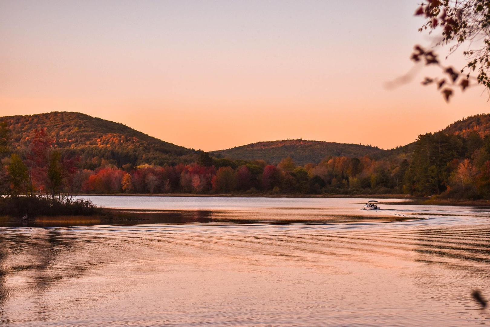 Earth Day in Maine: How Clark Marine’s Suzuki 442 Repower Program is Protecting Our Lakes