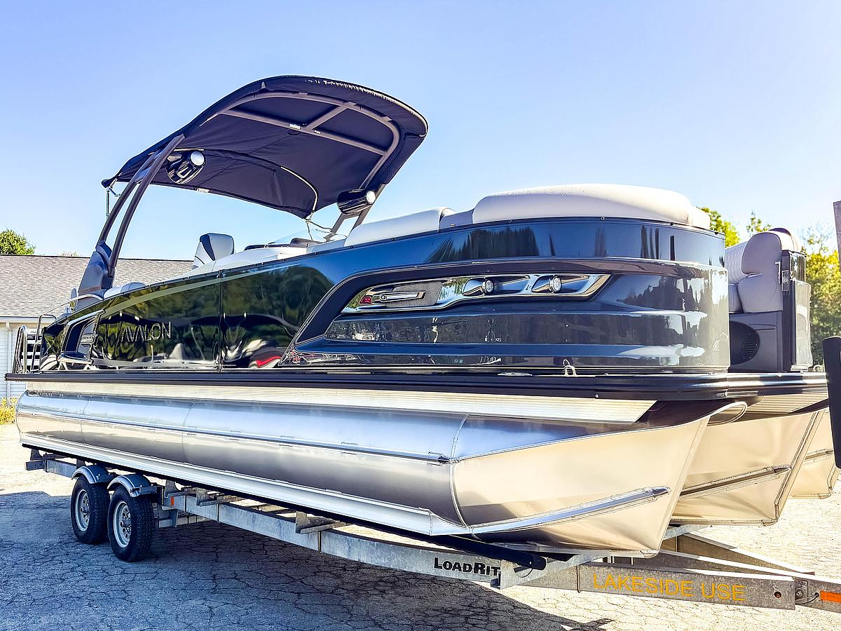 Avalon Pontoon Trim Levels Explained: How to Pick the Right One for Your Family