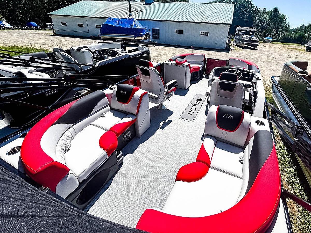 8 Pontoon Features a Master Technician Would Never Overlook (Even If Nobody Else Notices Them)