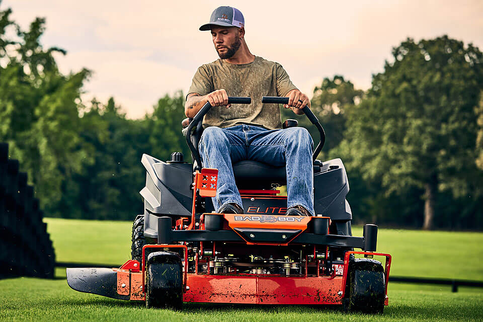 Bad Boy ZT Elite zero turn mowing