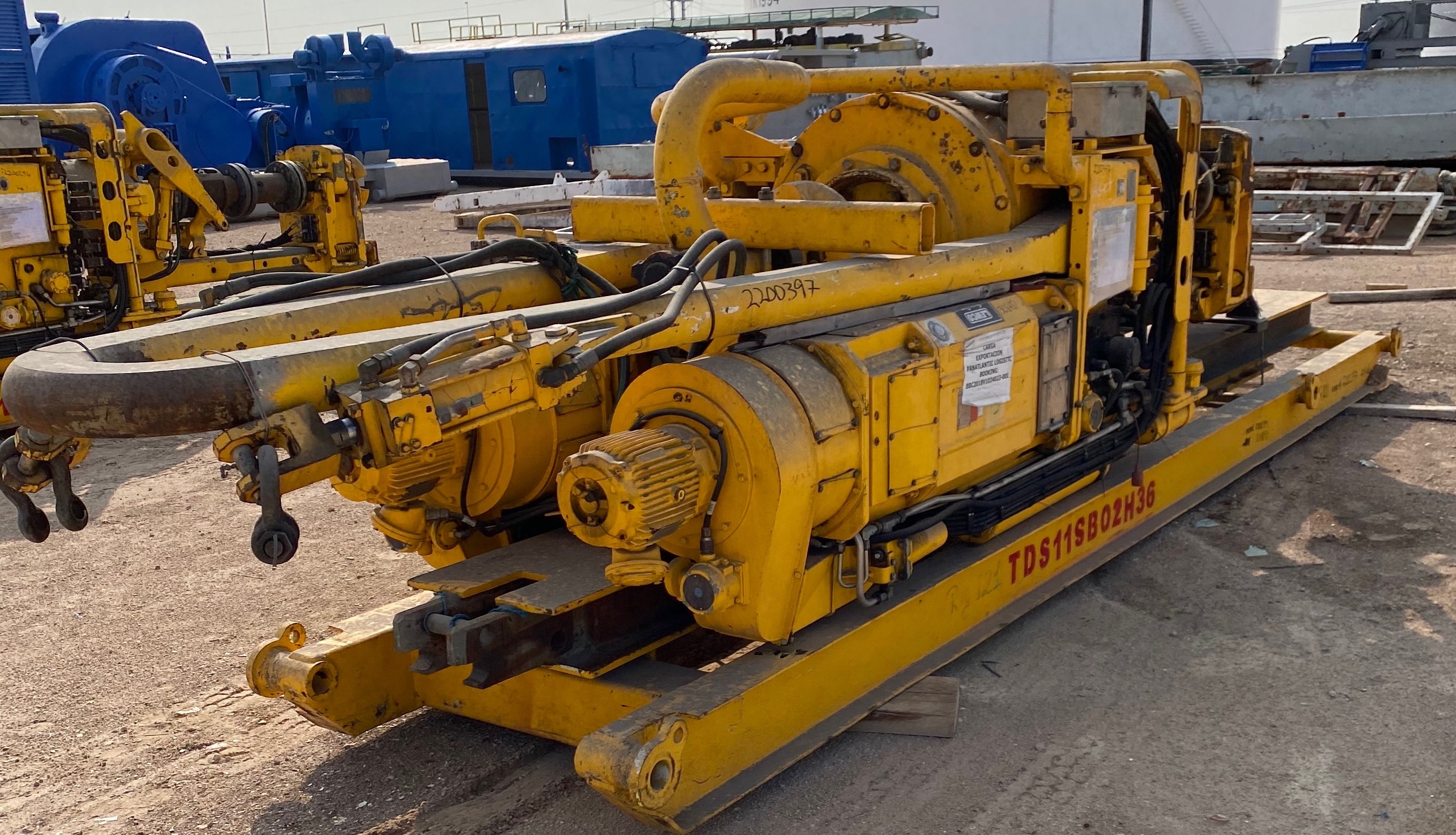 TDS11SA top drive with VFD house