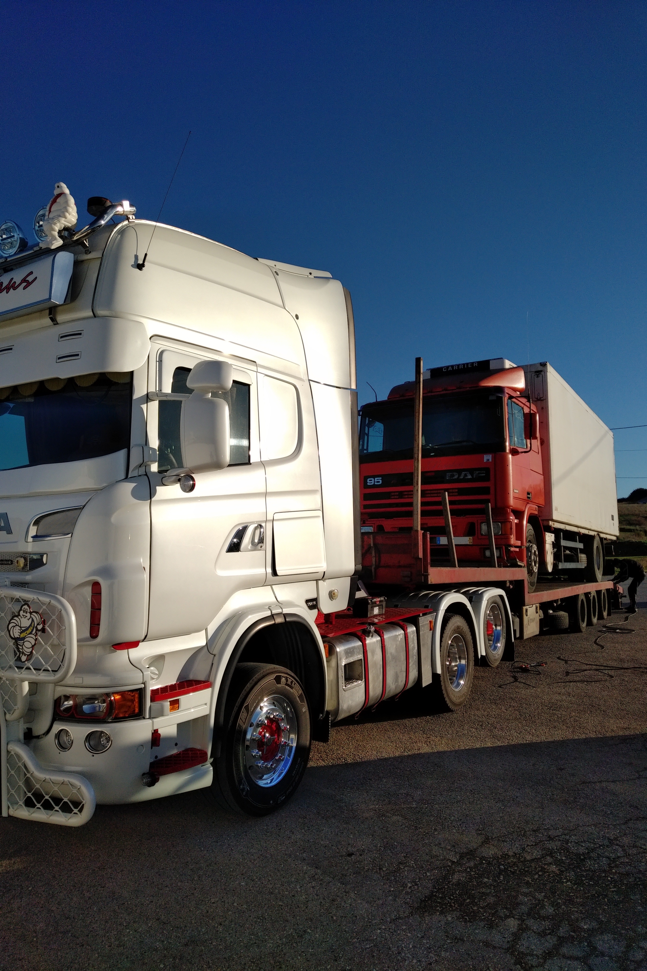 Transport & delivery to Port. Shipping to Lagos - Nigeria.