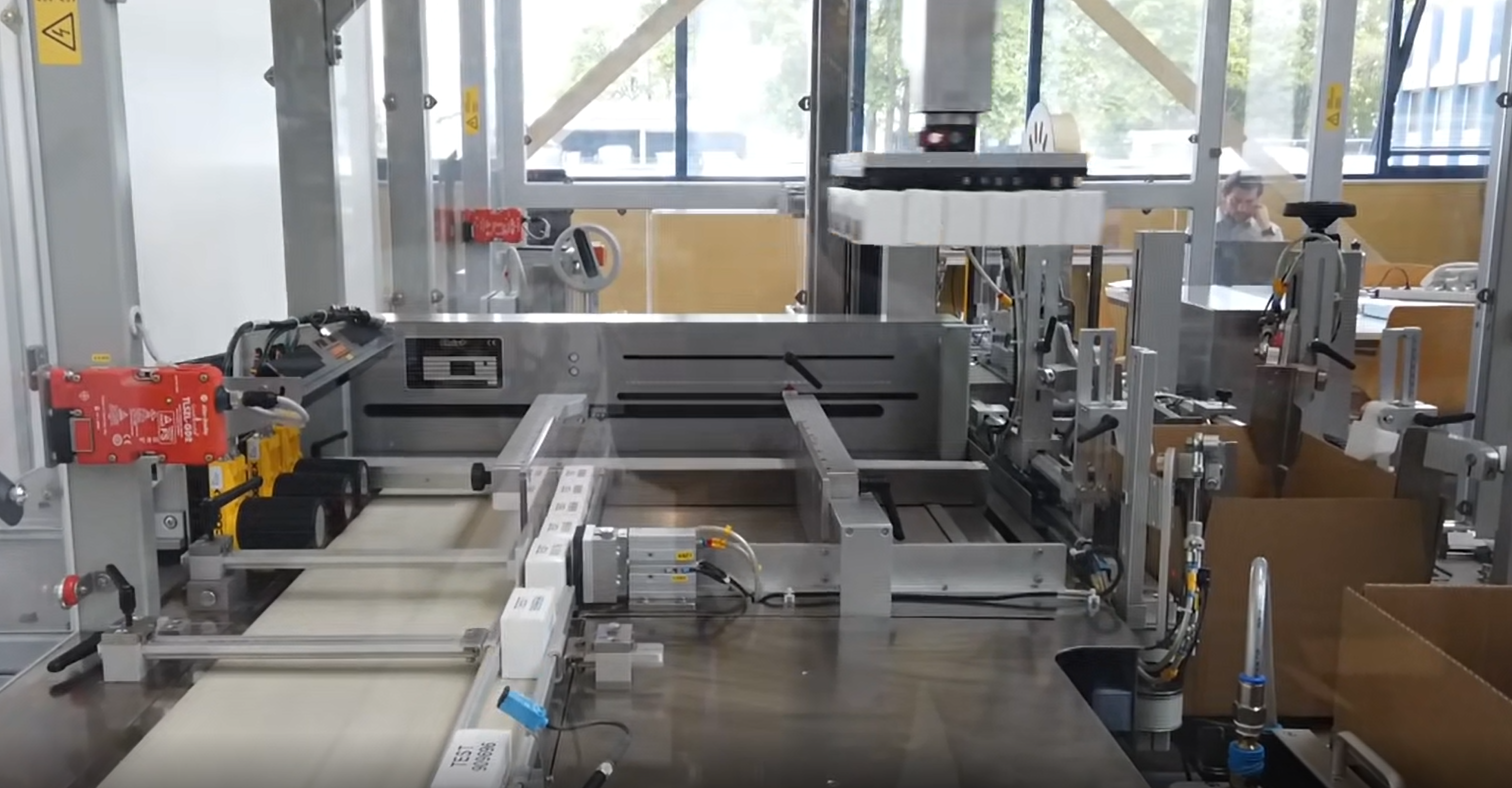 Christ Packing Systems – CaseTeq 310 incartonatore automatico con Track & Trace