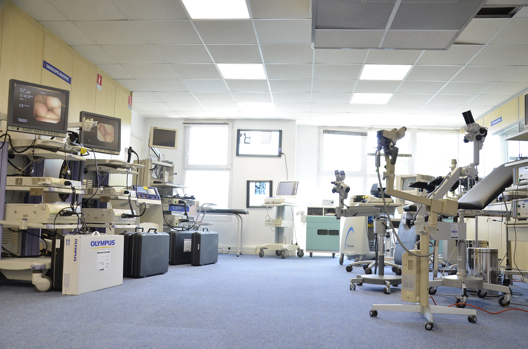 Découvrez le centre d'affaires médical : Explorez nos 3 étages avec l'aide de "Google My Buisness"