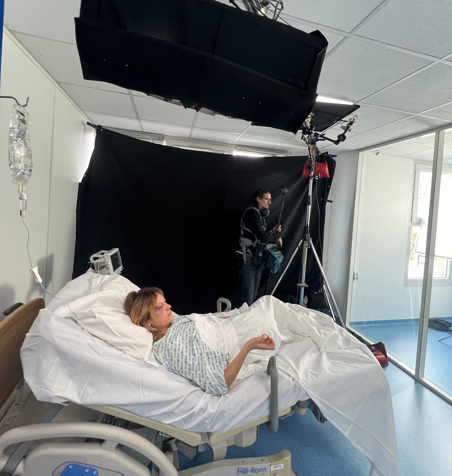 Simon utilise nos décors pour tourner son premier court métrage : "Trois Passages" produit par la Maison De Charles Films