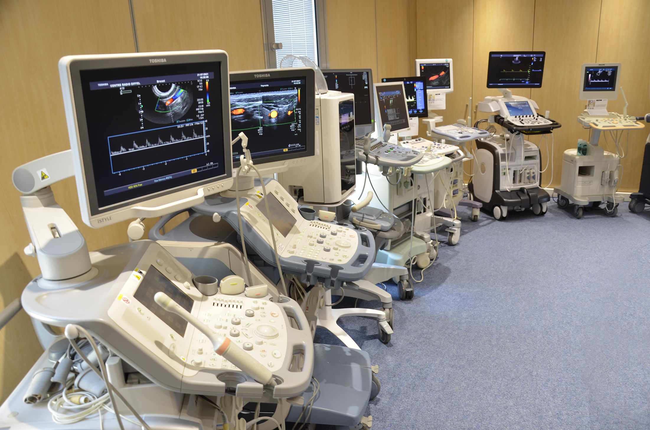 Découvrez le centre d'affaires médical : Explorez nos 3 étages avec l'aide de "Google My Buisness"