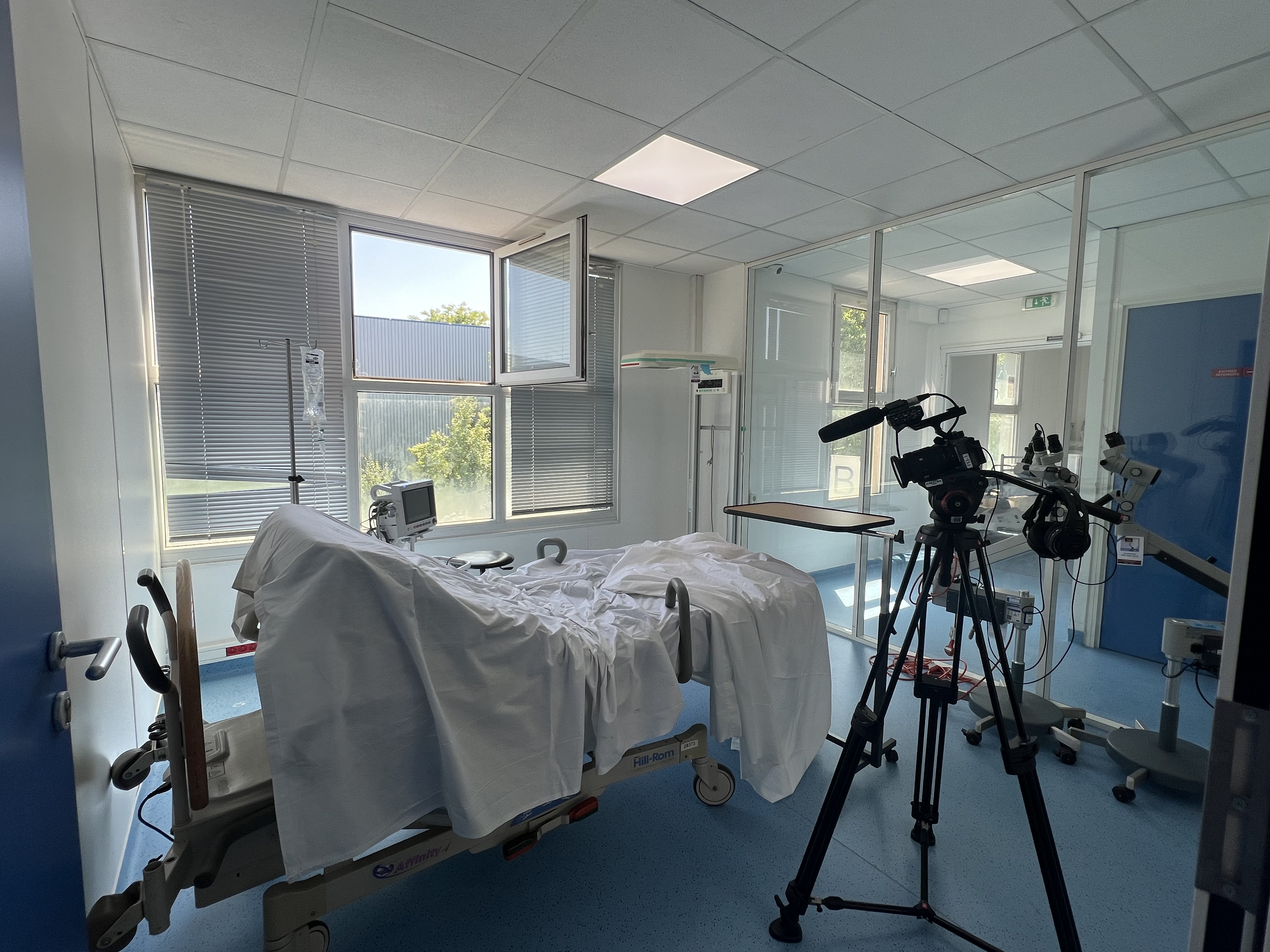 THEOBABAC VS FELDUP ; Tournage de leur vidéo Youtube au Centre d'Affaires Médical