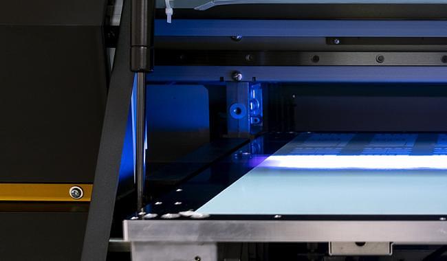LED-vs-UV-Printing.jpg
