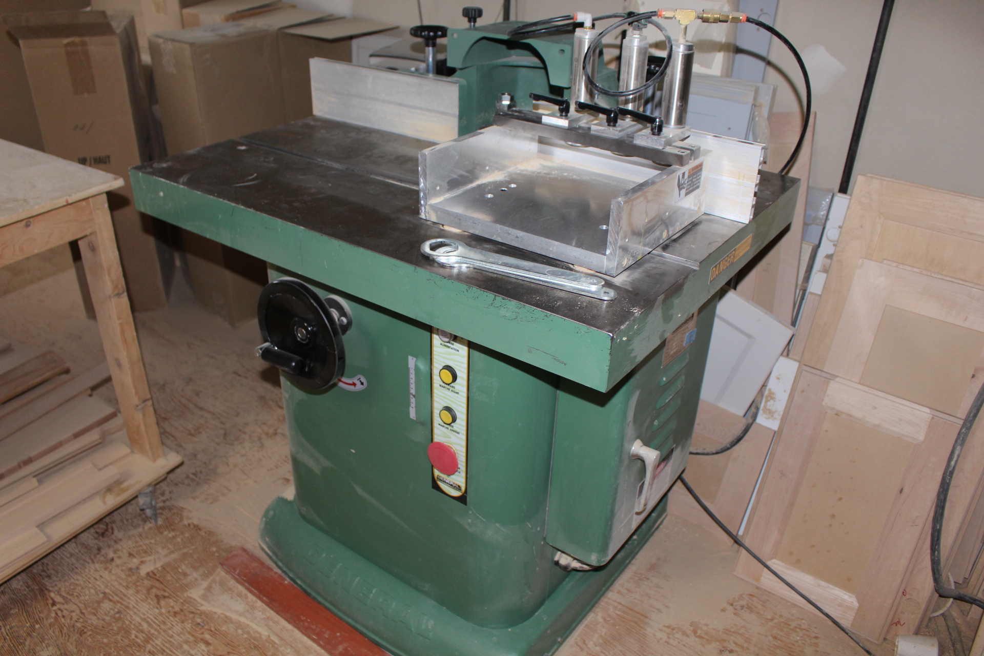 PAST AUCTION- Auction- Quickway Kitchen Cabinets 