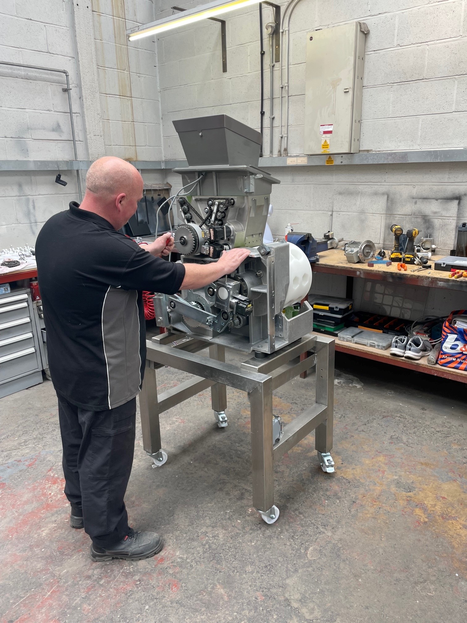 Workshop and Servicing