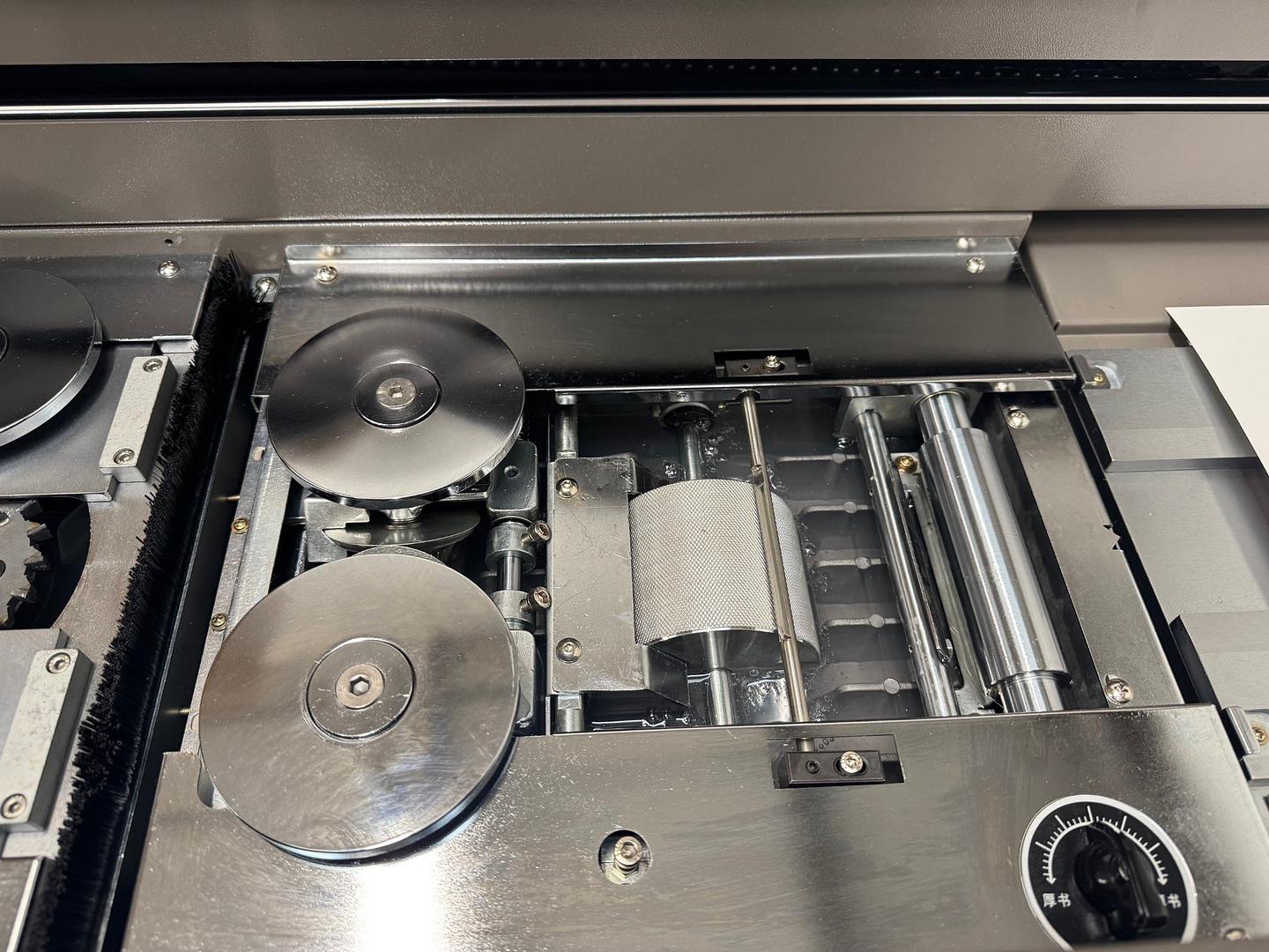 Digitalab purchase SpeedBind 420 for bespoke wedding album production.