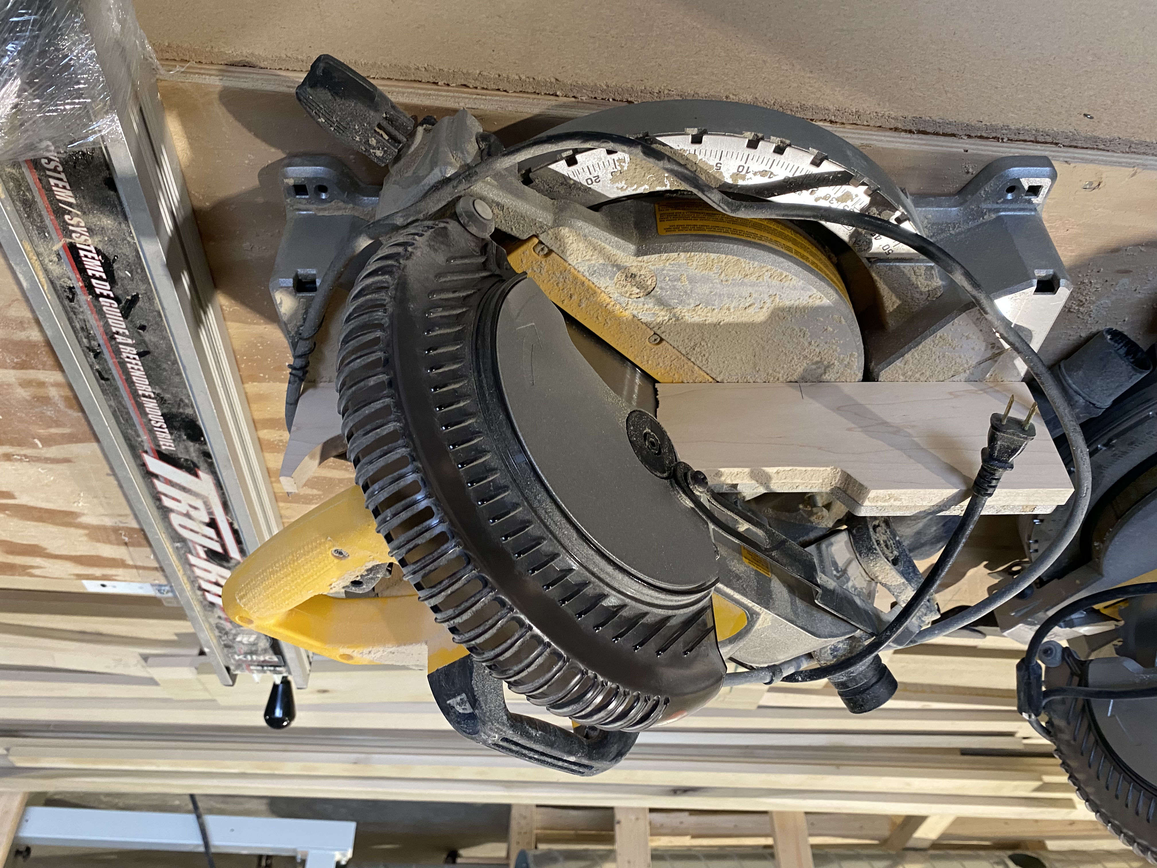 Past Auction- Semantic Moulding & Railing Auction 