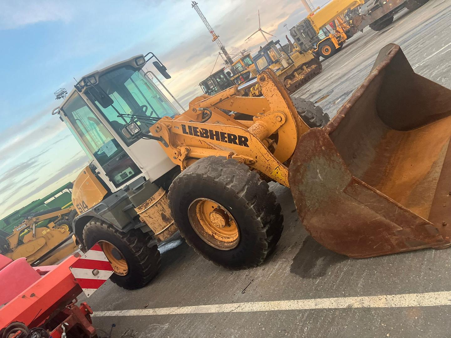 Liebherr L 514 Wheel Loader Shipping from Antwerp to Dakar – In Transit to Banjul, Gambia