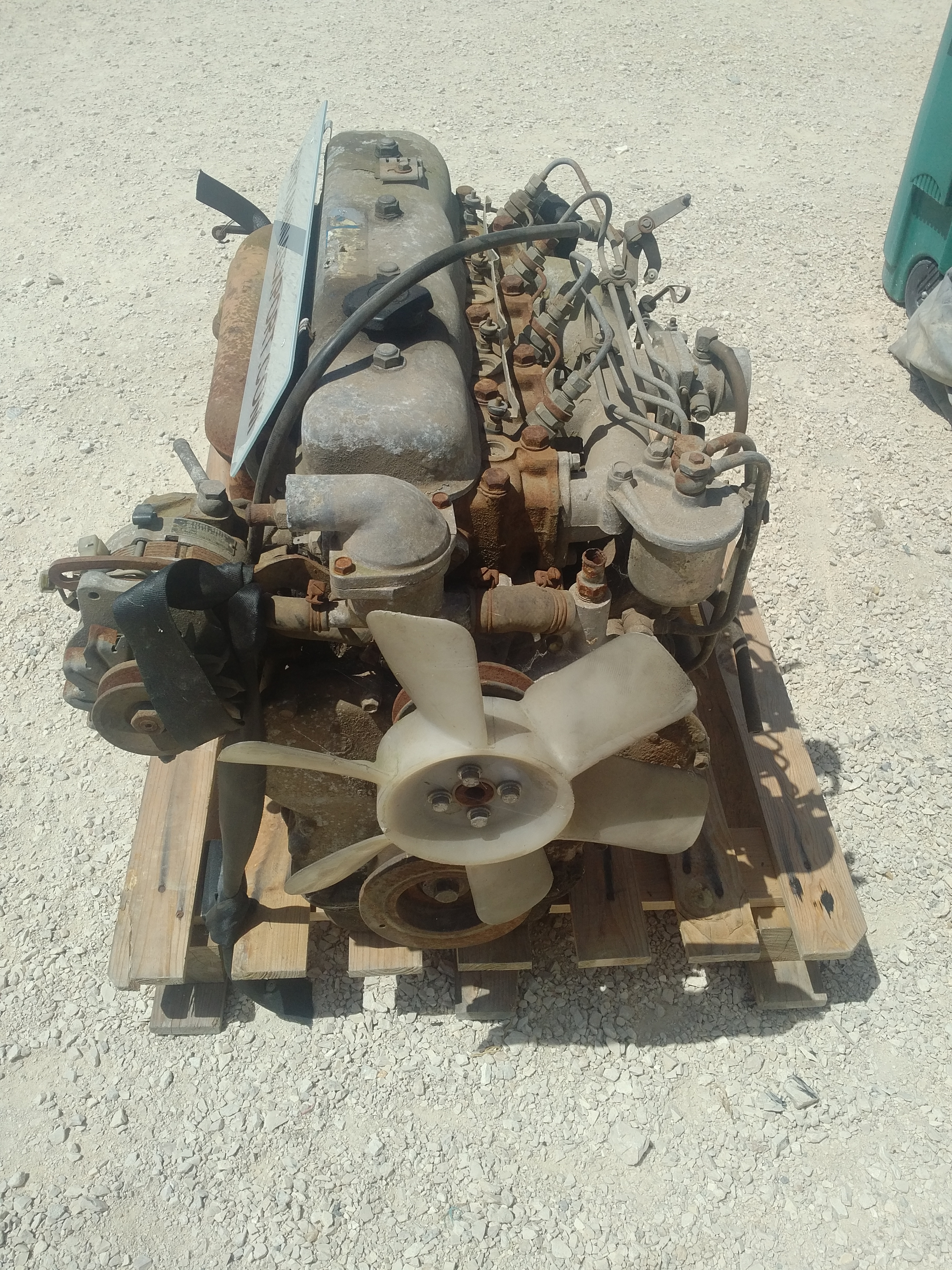 Transport & Shipping of Toyota B engine & gearbox complete to Harare - Zimbabwe.