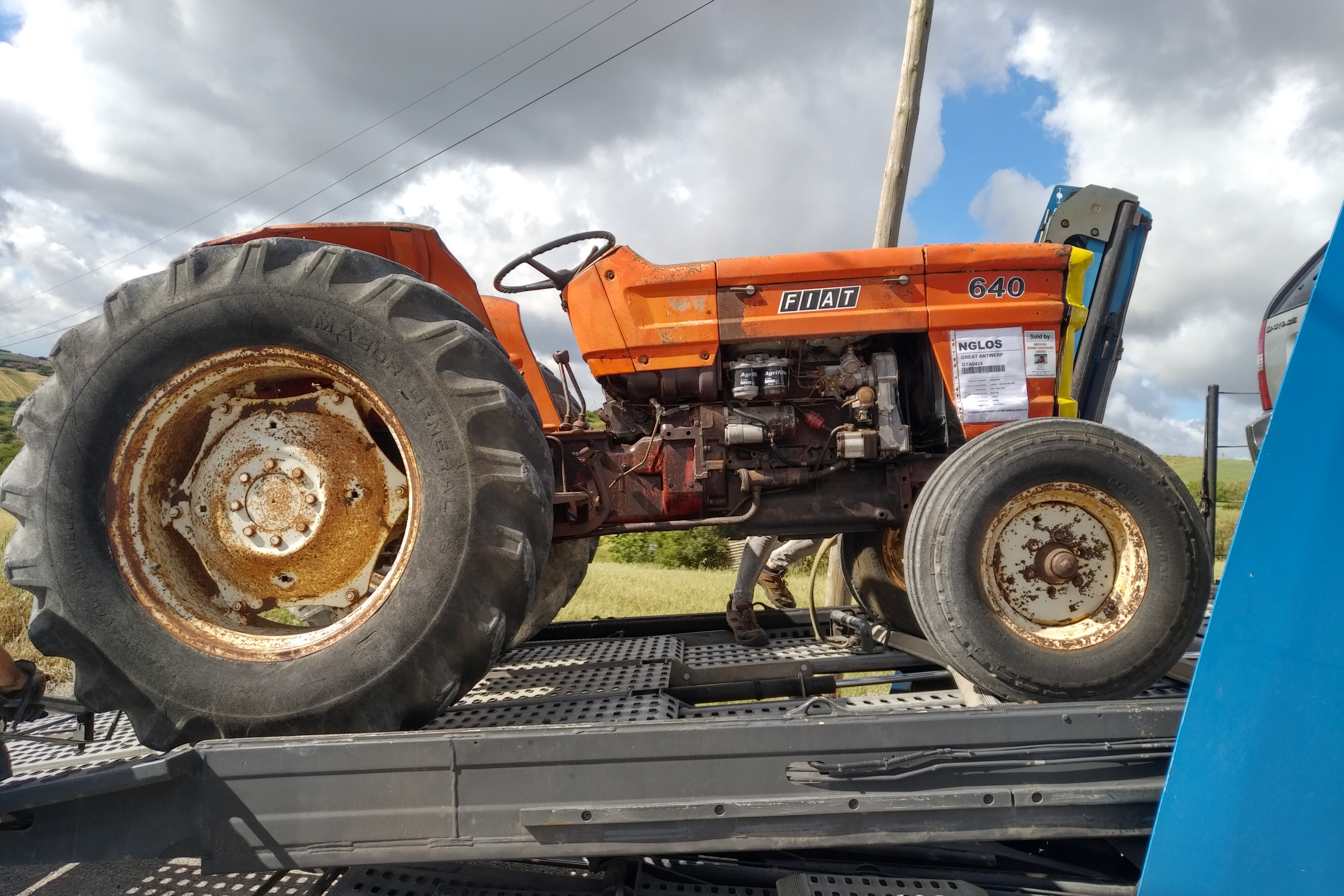 Transport of 1976 FIAT 640 farm tractor to Port. Shipping to Lagos - Nigeria.