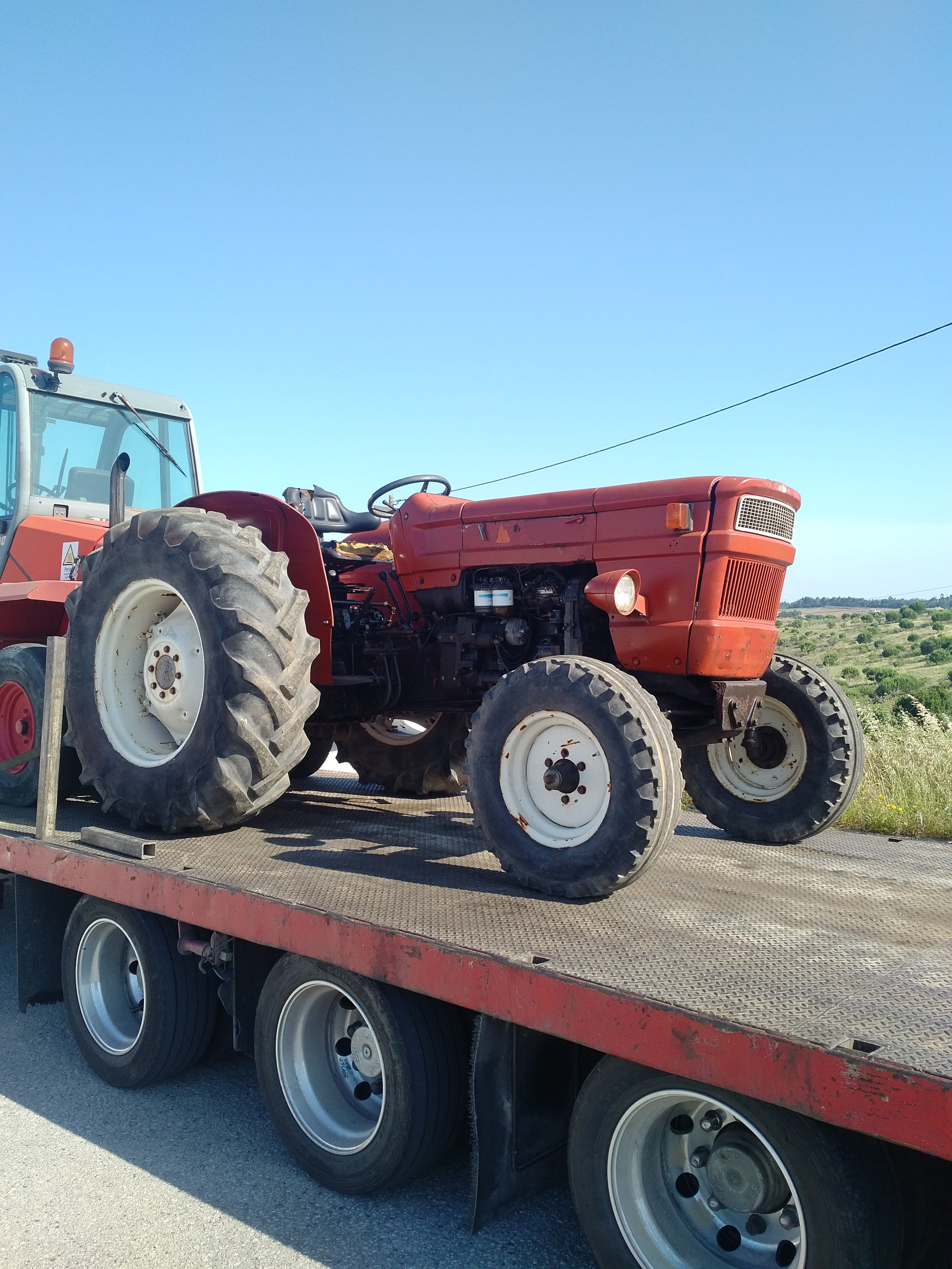 Transport & Delivery of FIAT 640 farm tractor.