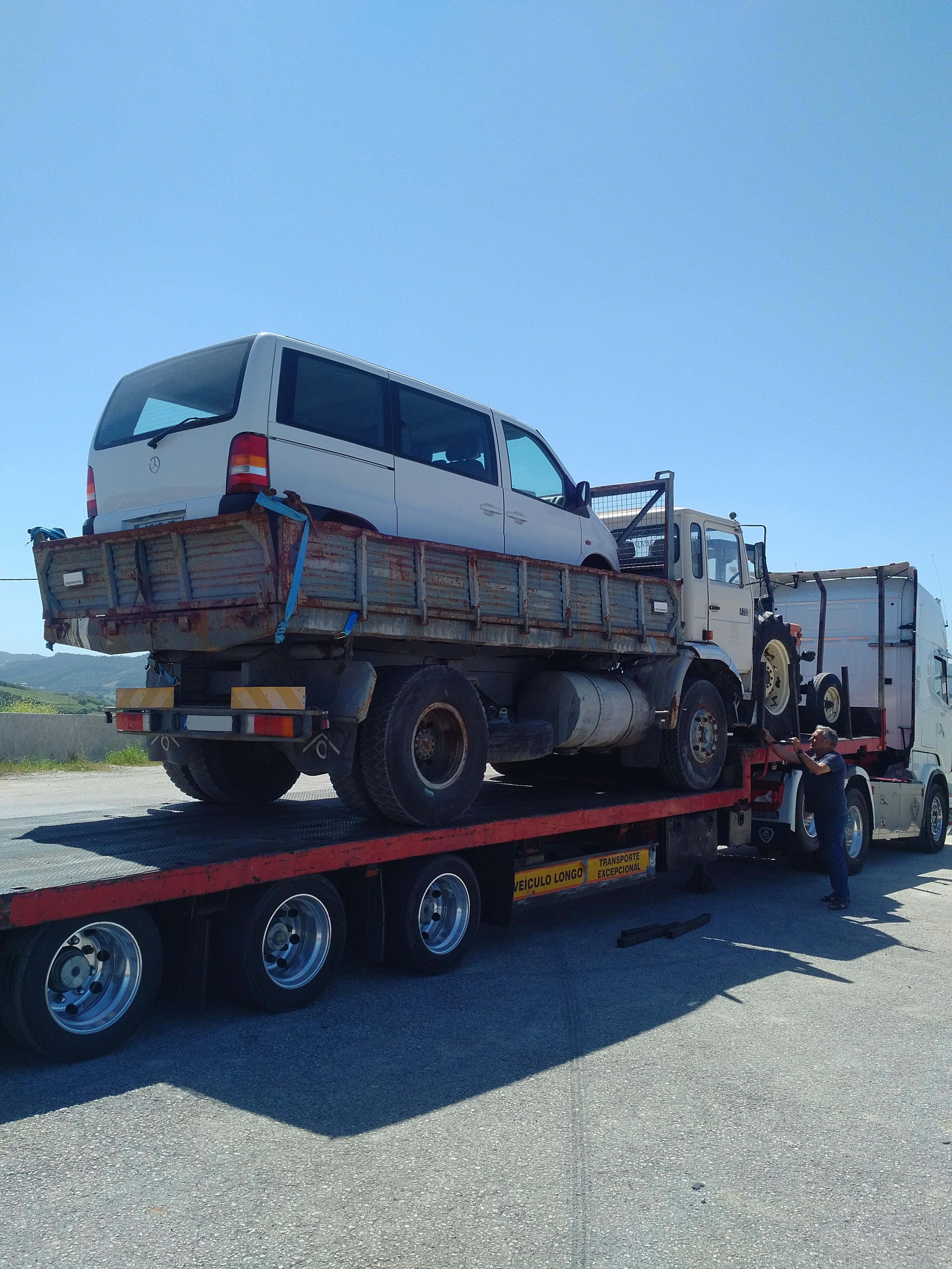 Transport & Delivery to Port. Shipping to Lagos - Nigeria & Bissau - Guinea.