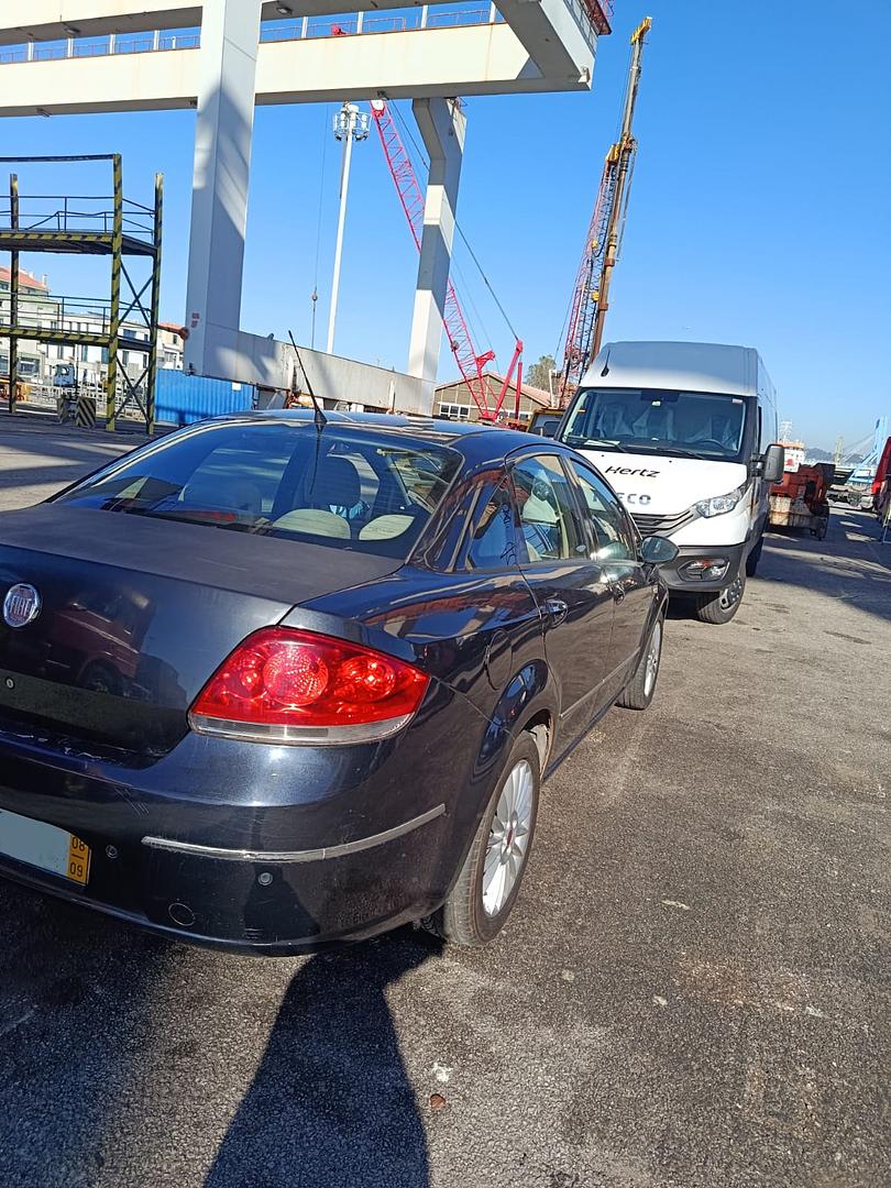 2008 FIAT Linea Shipping from Leixões Port, Portugal to Freetown, Sierra Leone