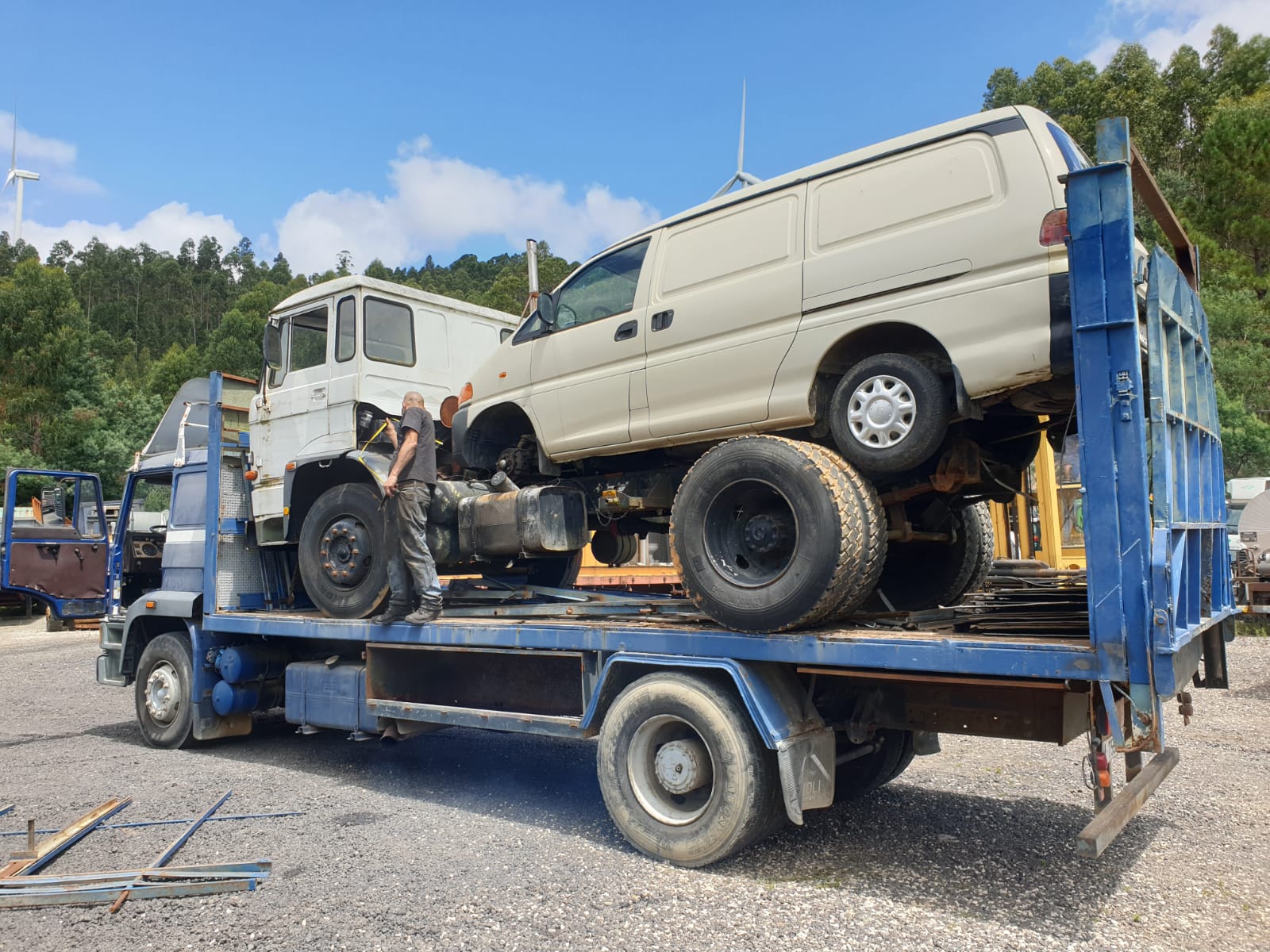 Transport & Delivery to Port. Shipping to Conakry - Guinea.