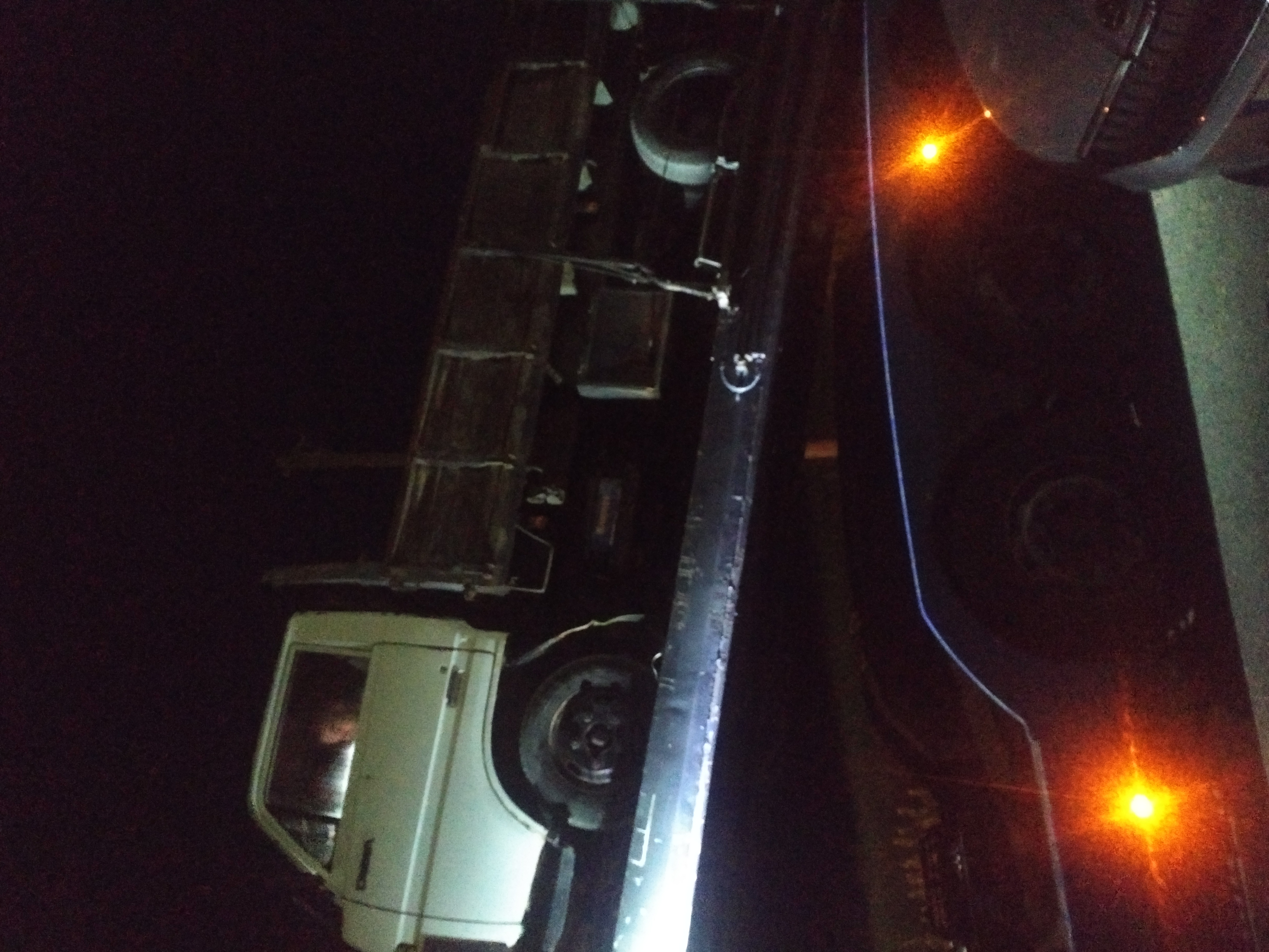 Transport of Toyota Dyna BU30 tipper to Antwerp - Belgium. Shipping to Douala - Cameroon.