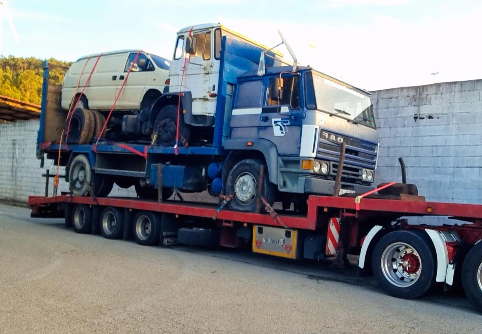 Transport & Delivery to Port. Shipping to Conakry - Guinea.